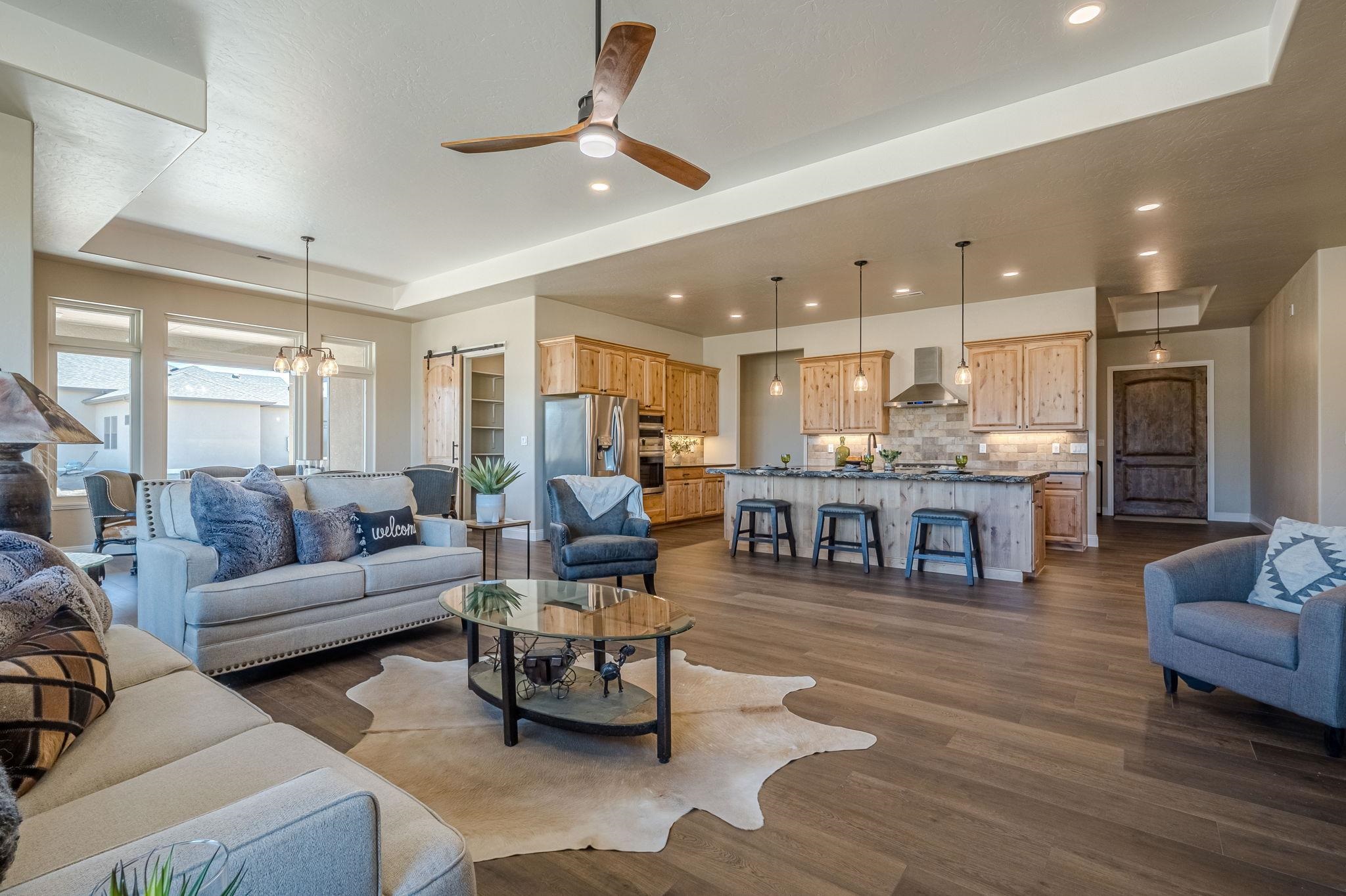 1692 Grand Harvest Court Property Photo 15