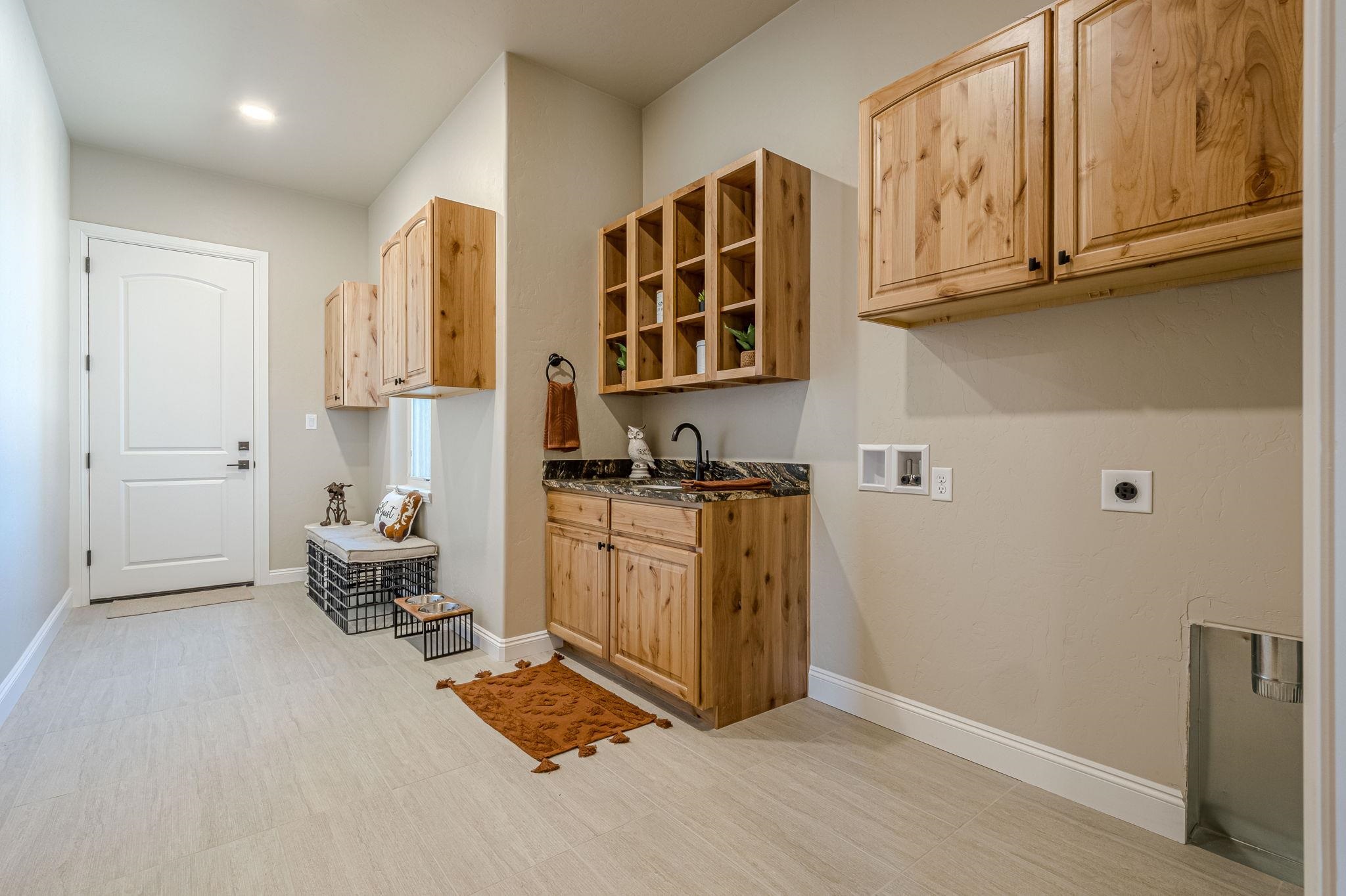 1692 Grand Harvest Court Property Photo 18