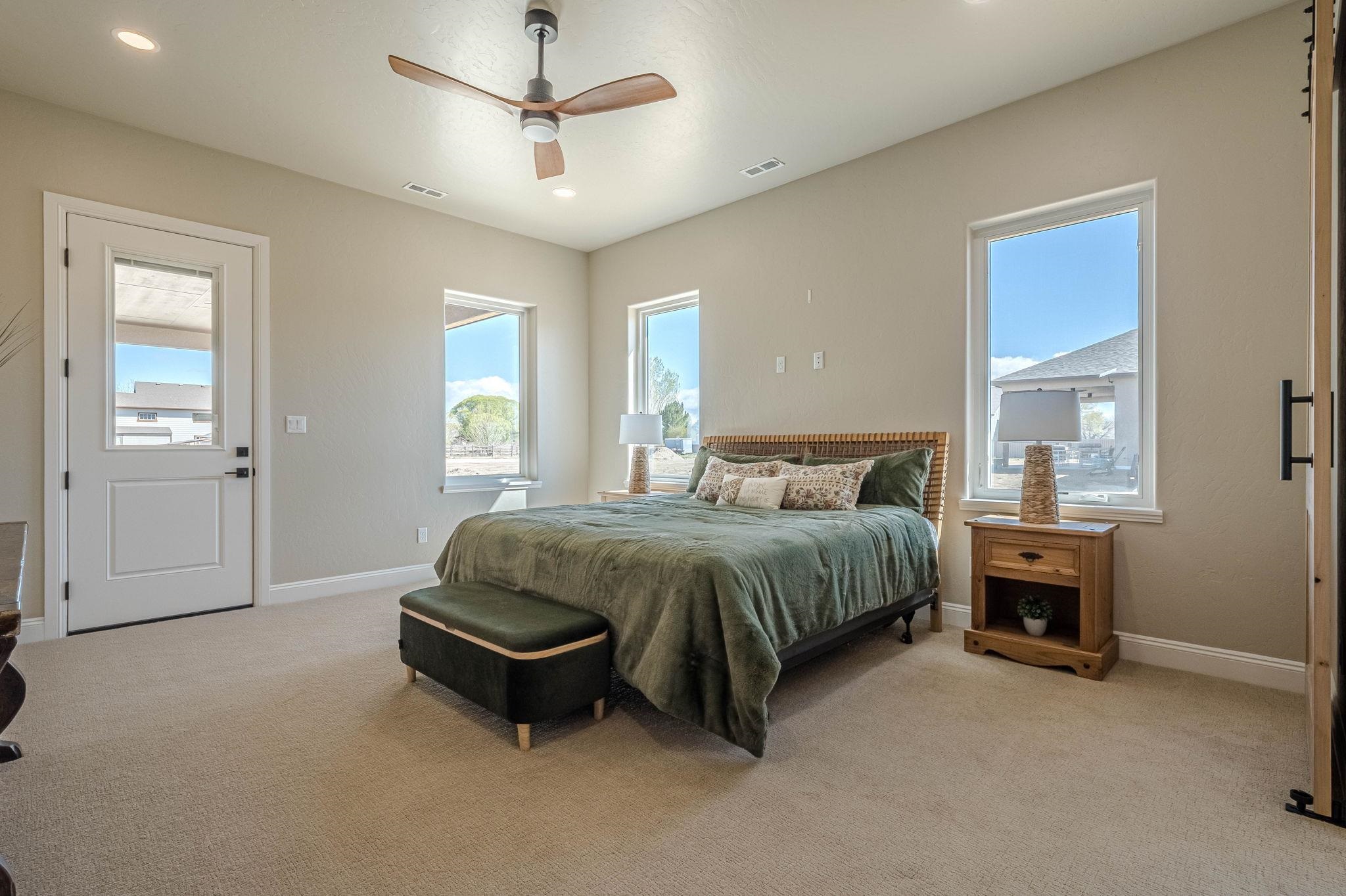 1692 Grand Harvest Court Property Photo 19