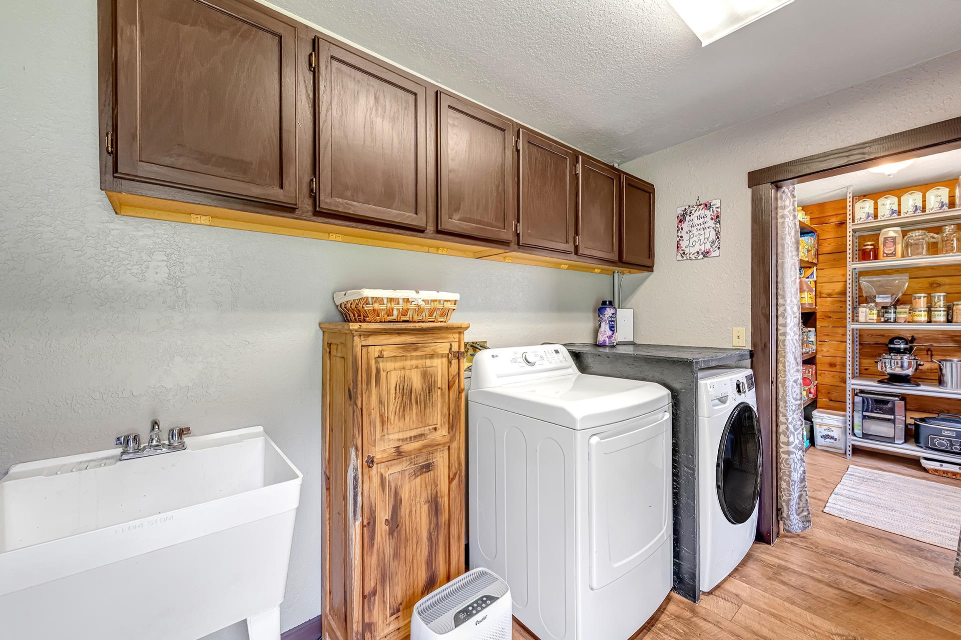 24800 Highway 141 Property Photo 23