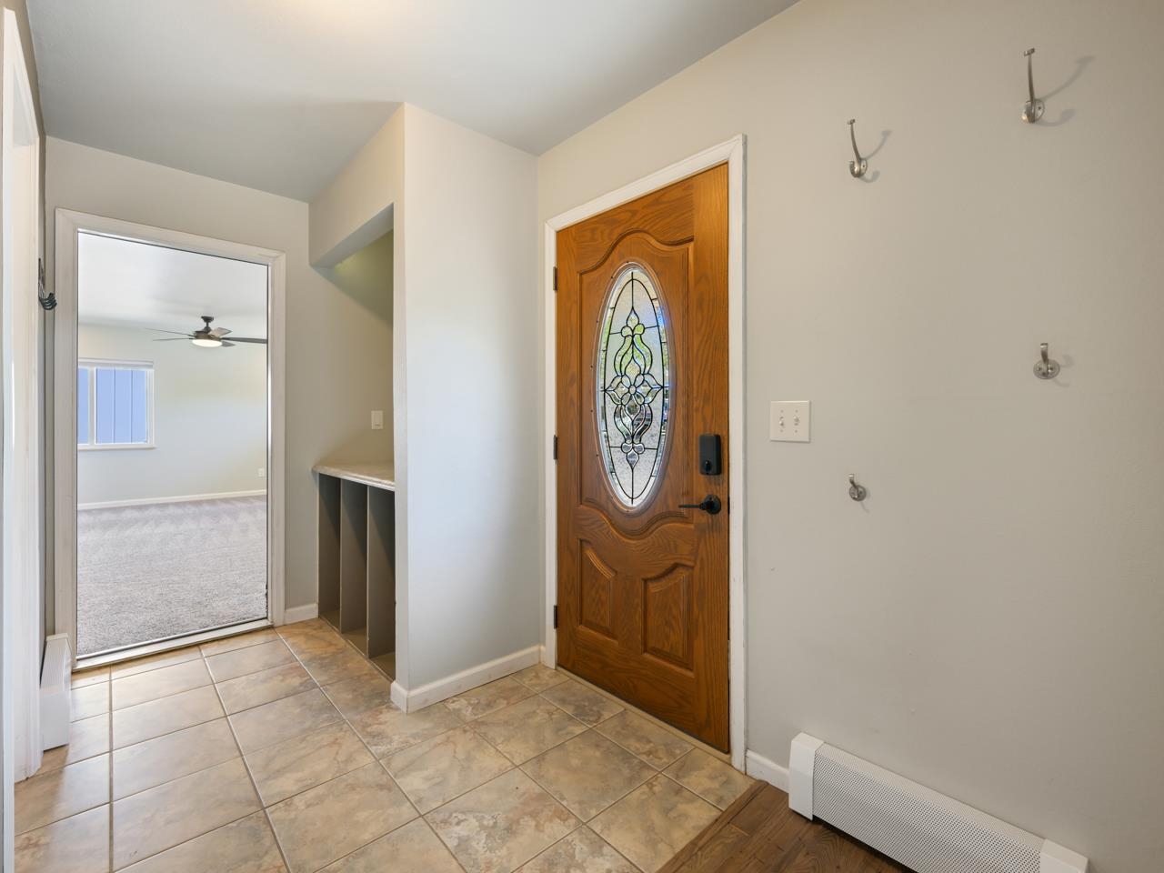122 Davis Circle Property Photo 3