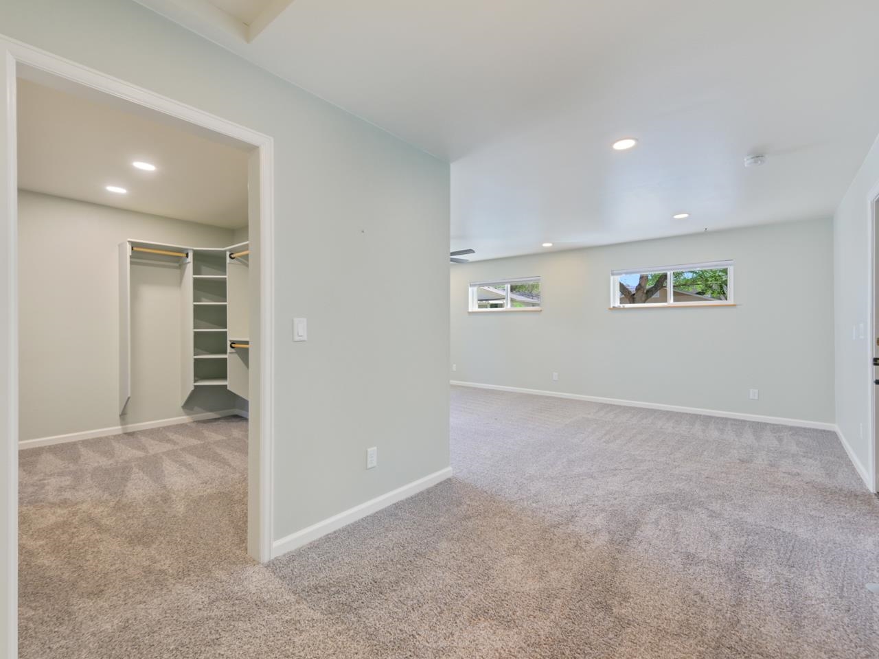 122 Davis Circle Property Photo 19