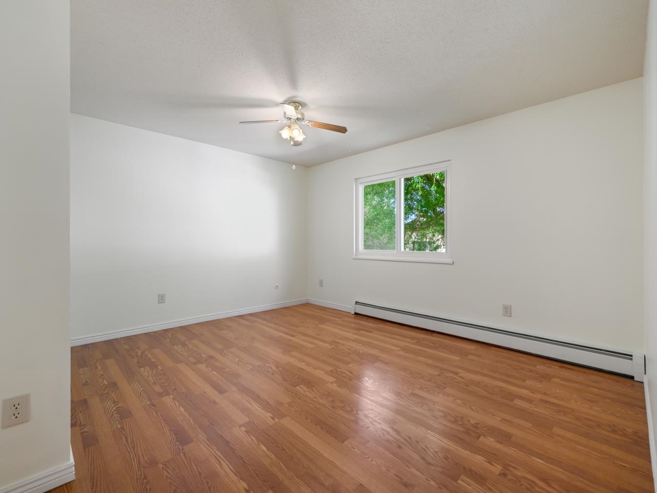 122 Davis Circle Property Photo 27