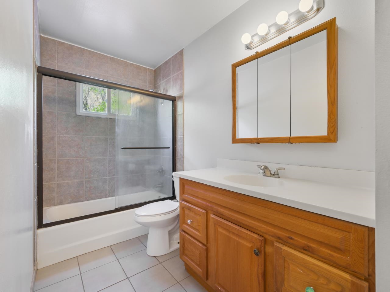 122 Davis Circle Property Photo 29