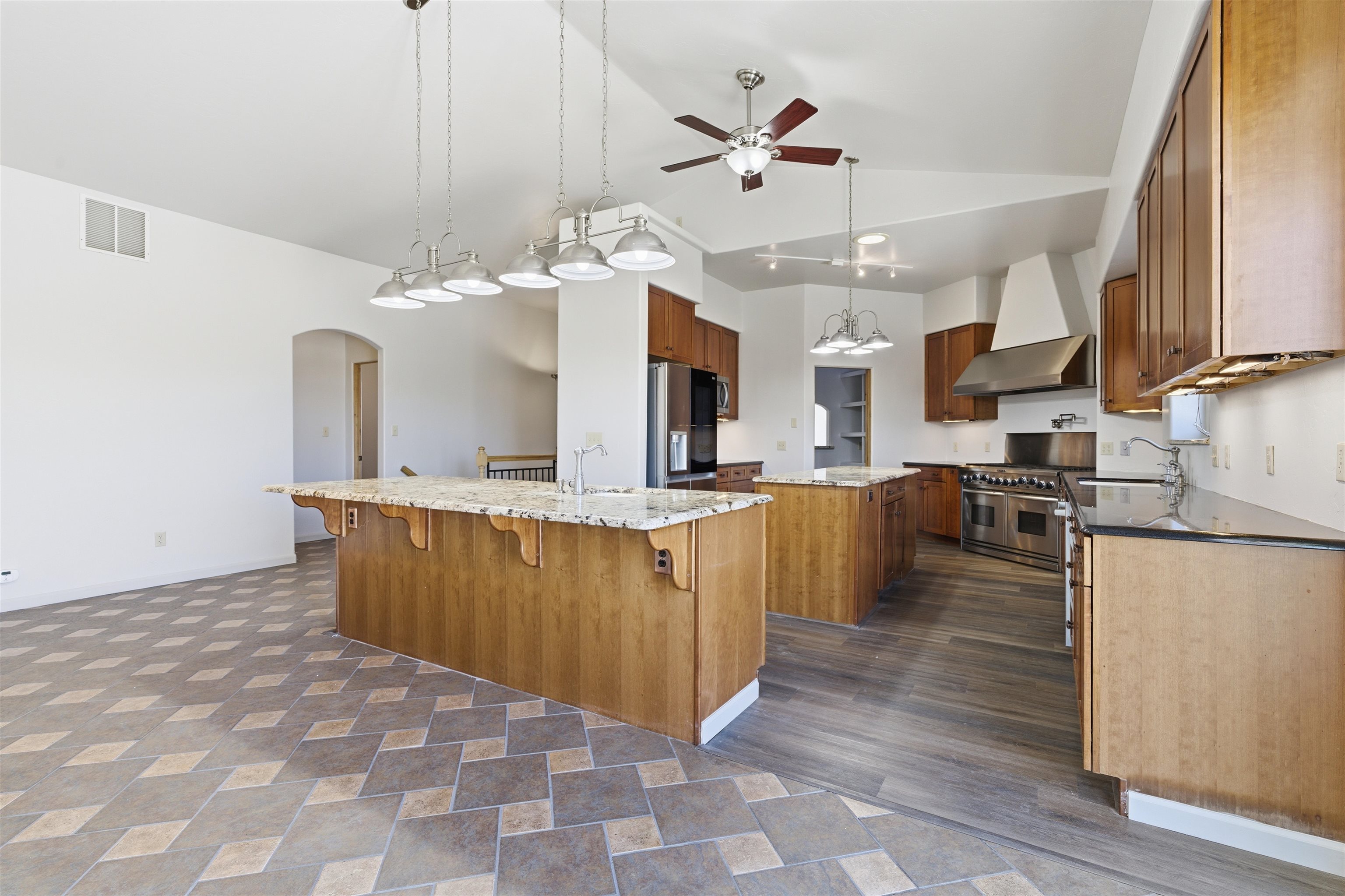 668 33 3/4 Road Property Photo 15