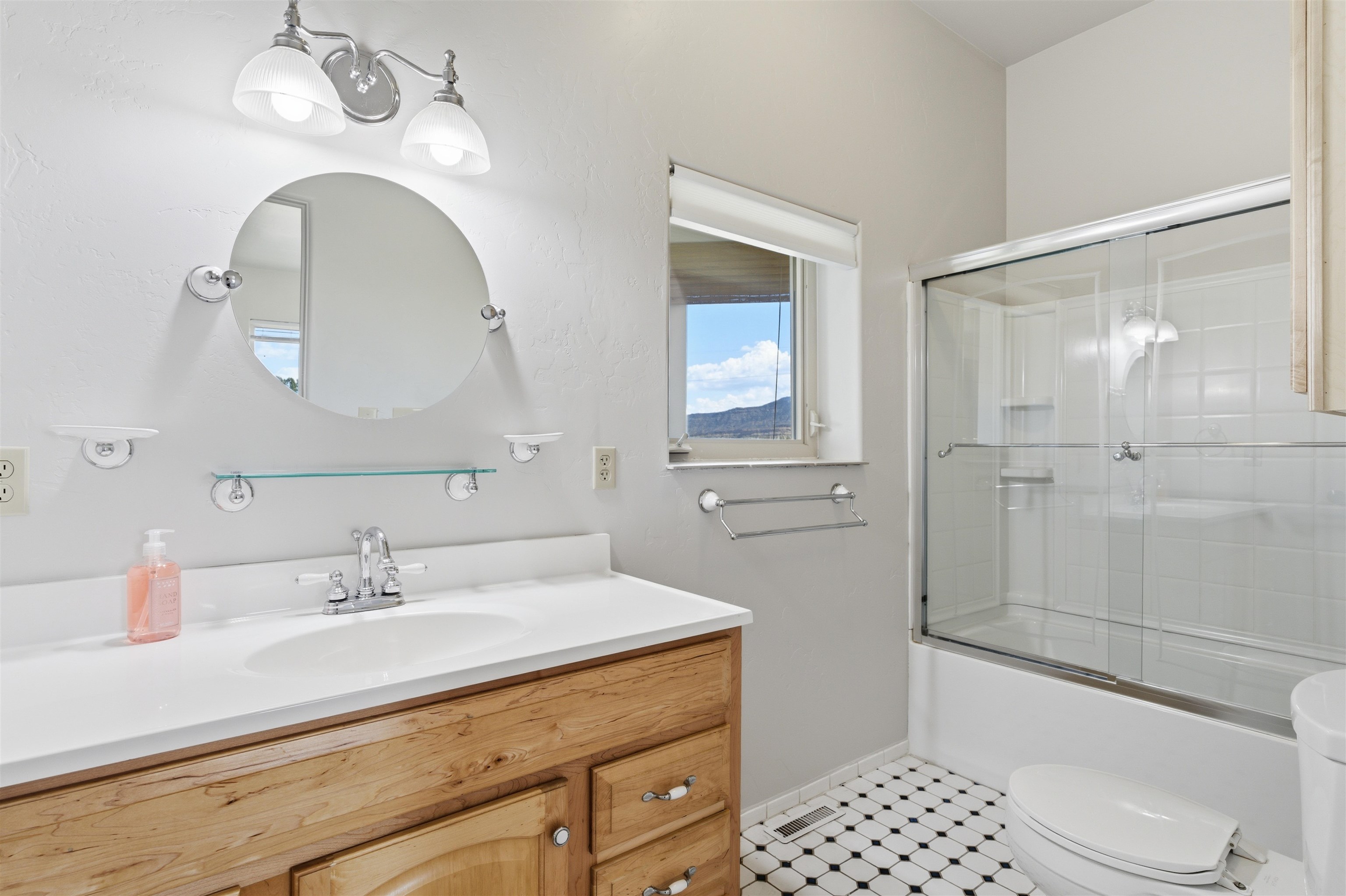 668 33 3/4 Road Property Photo 23