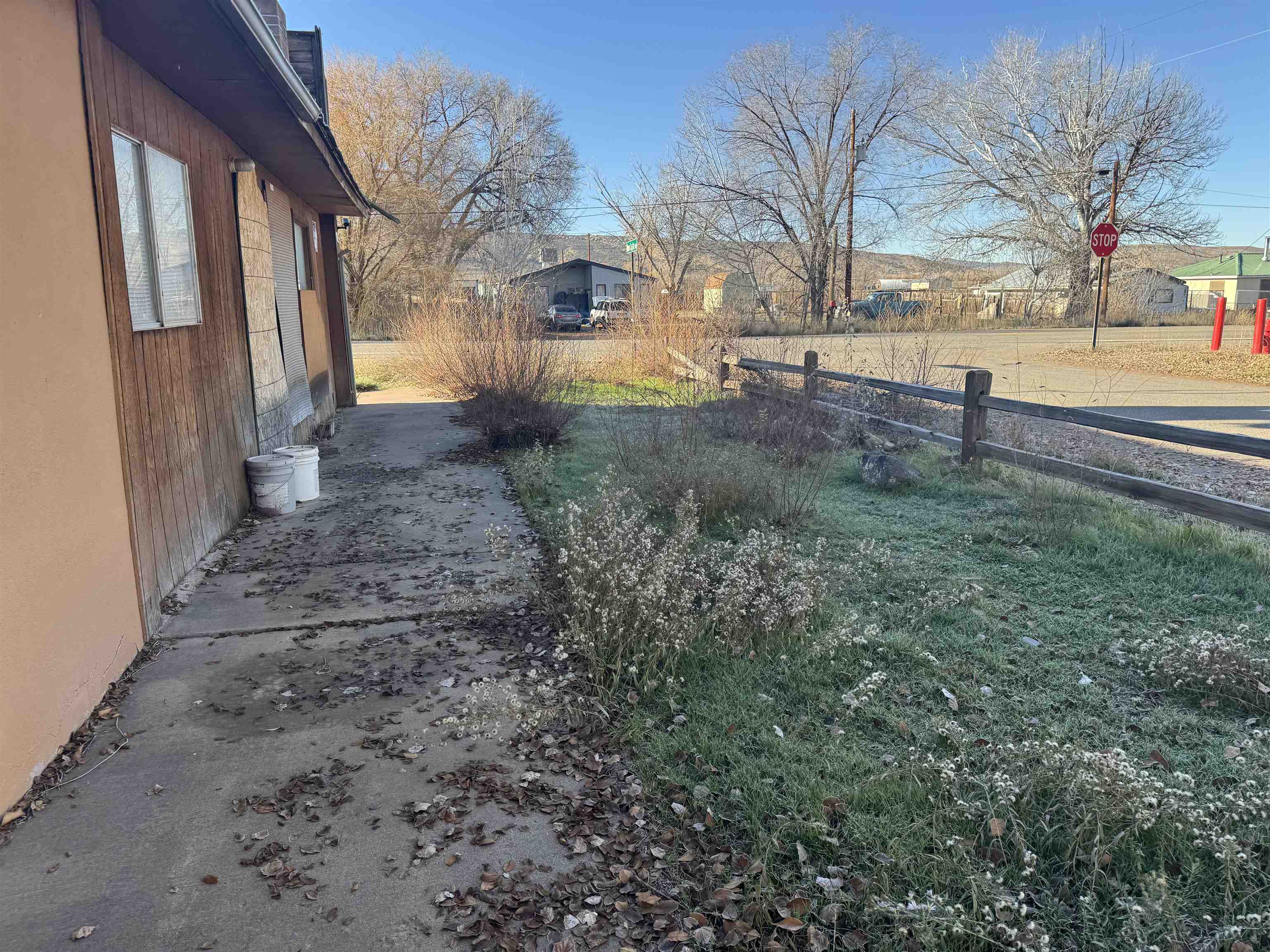 1018 1/4 Old Highway 6&50 Property Photo 4