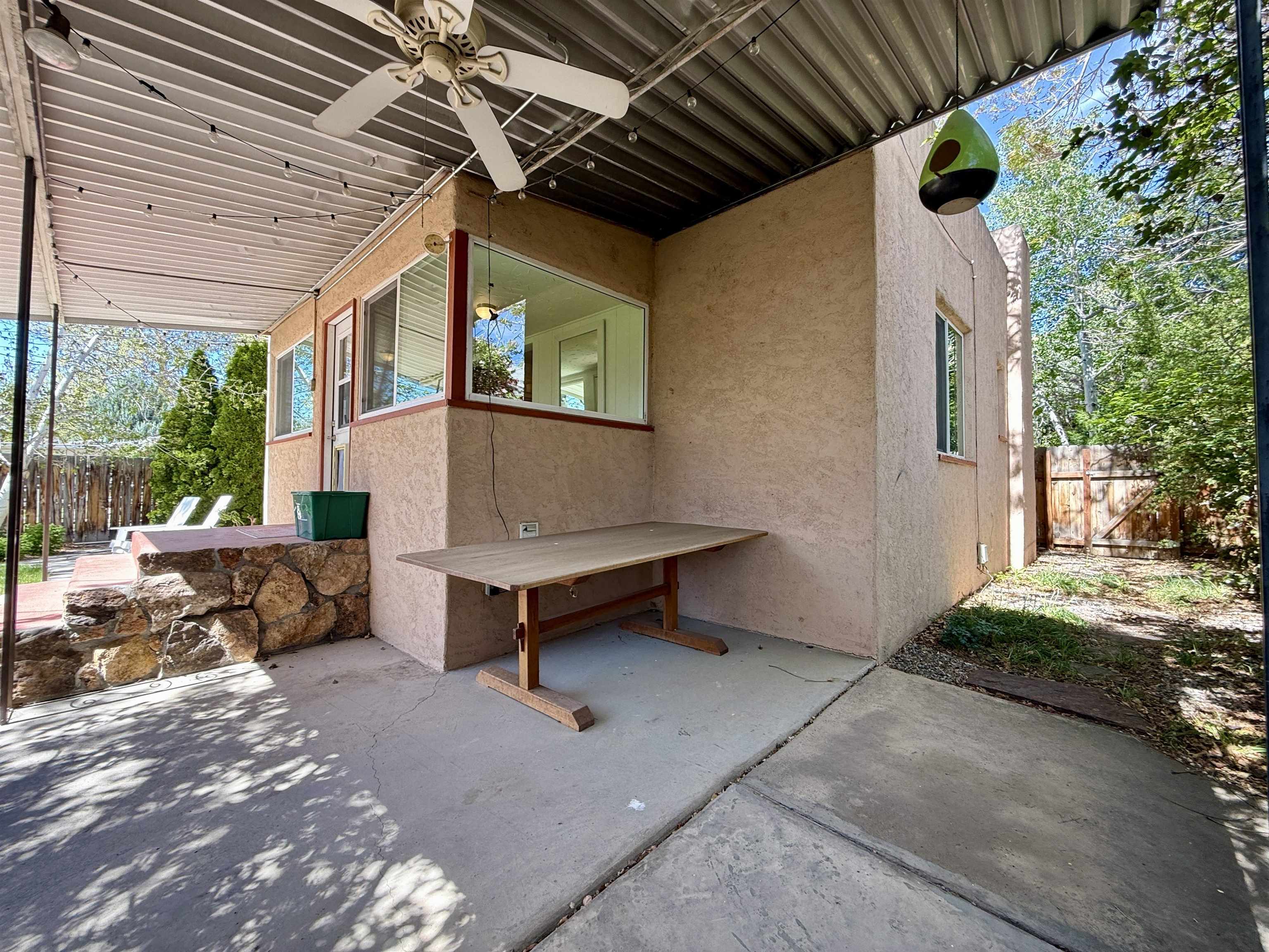 435 W 4th Street Property Photo 17