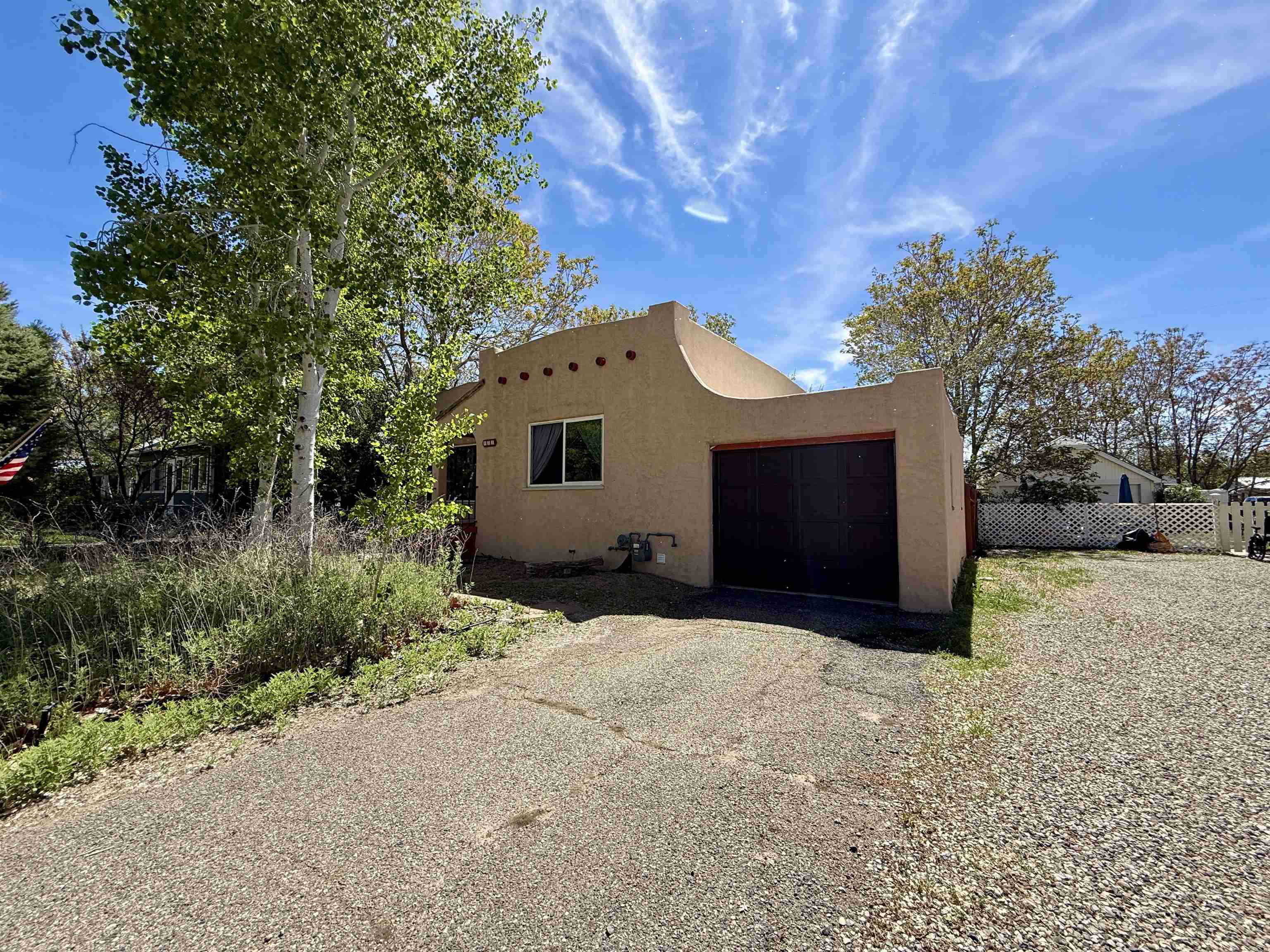 435 W 4th Street Property Photo 23