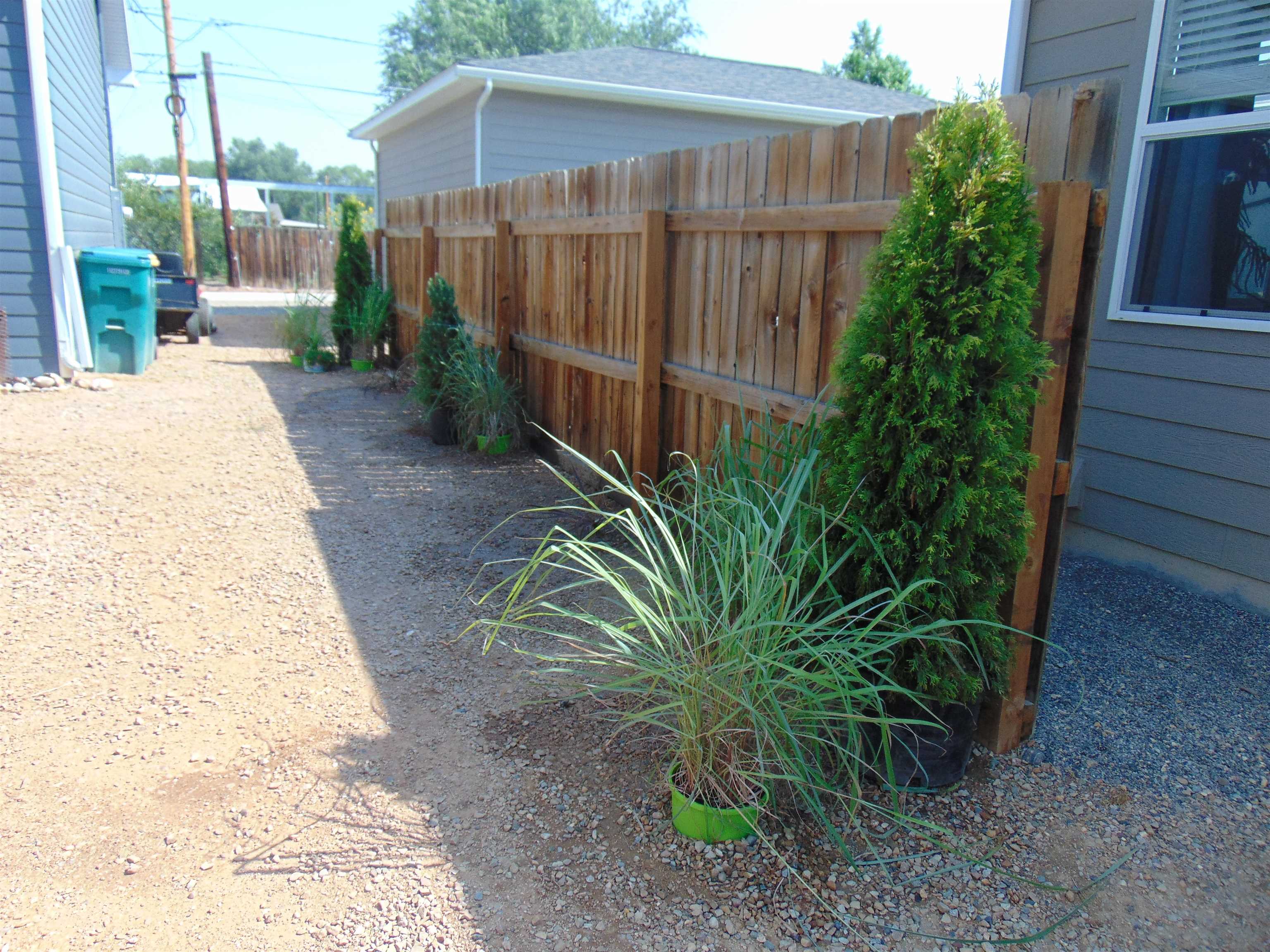 1057 E Harrison Avenue Property Photo 35