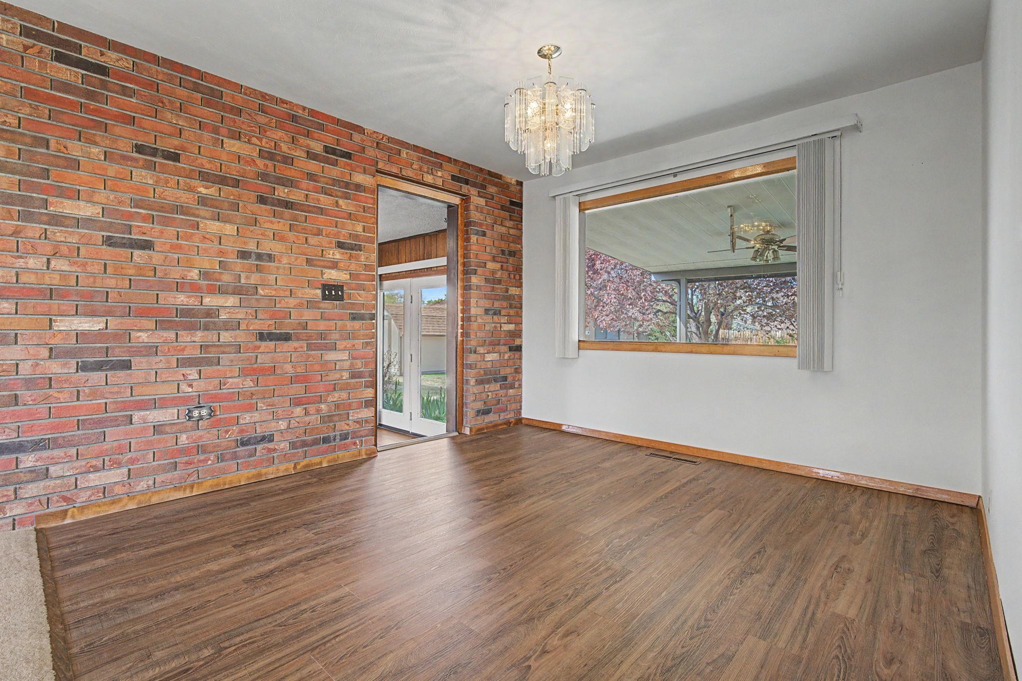 1809 Juniper Street Property Photo 8
