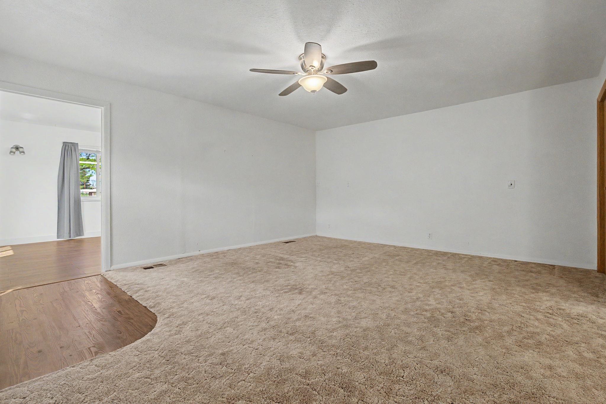1809 Juniper Street Property Photo 18
