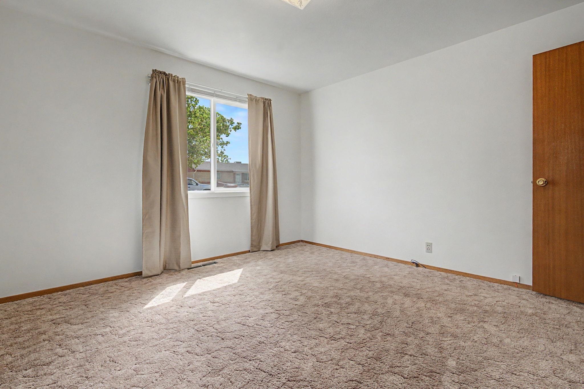 1809 Juniper Street Property Photo 24