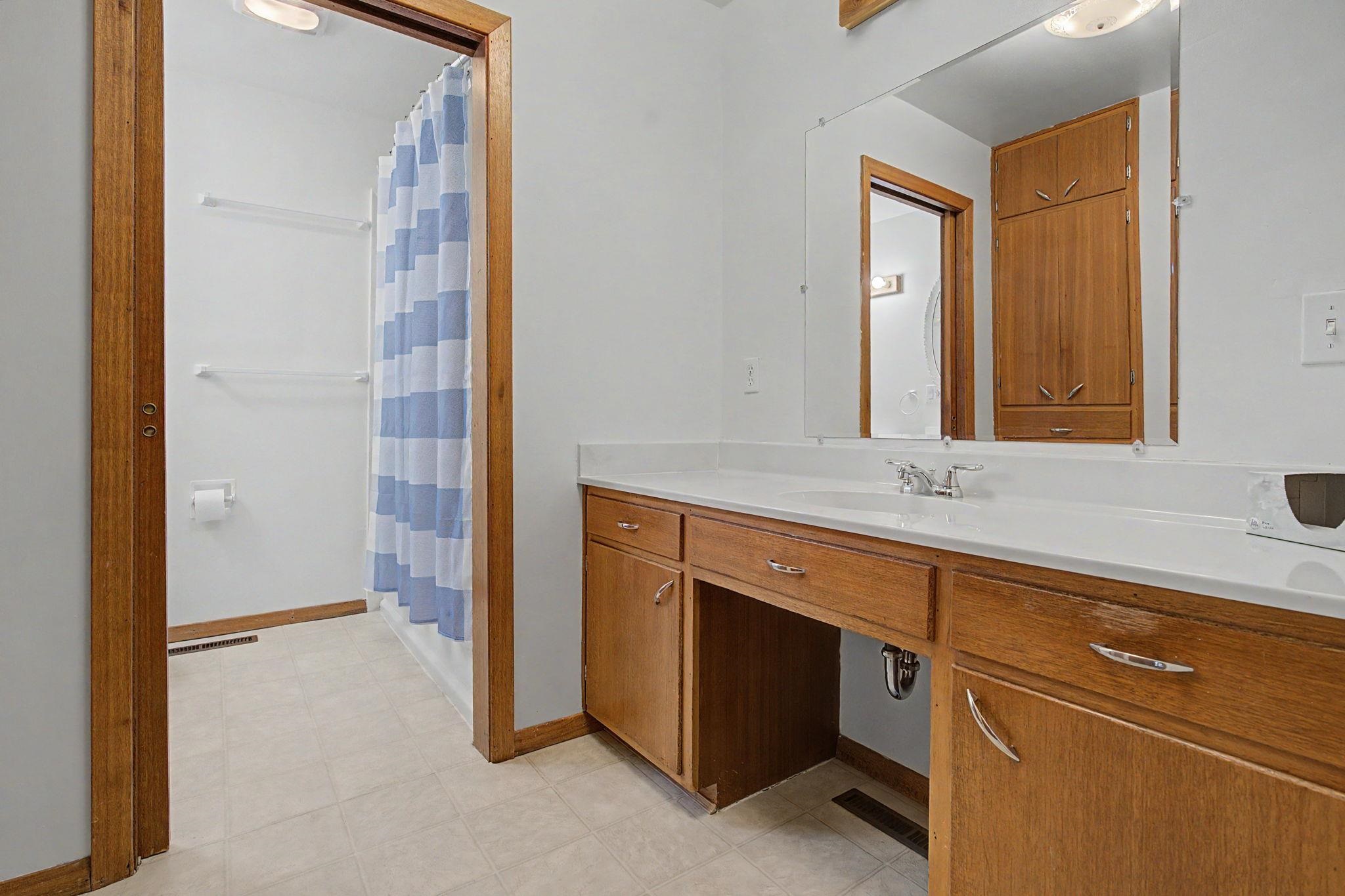 1809 Juniper Street Property Photo 27