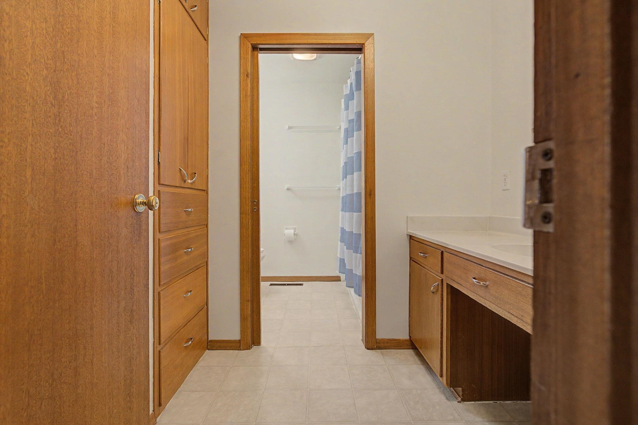 1809 Juniper Street Property Photo 28