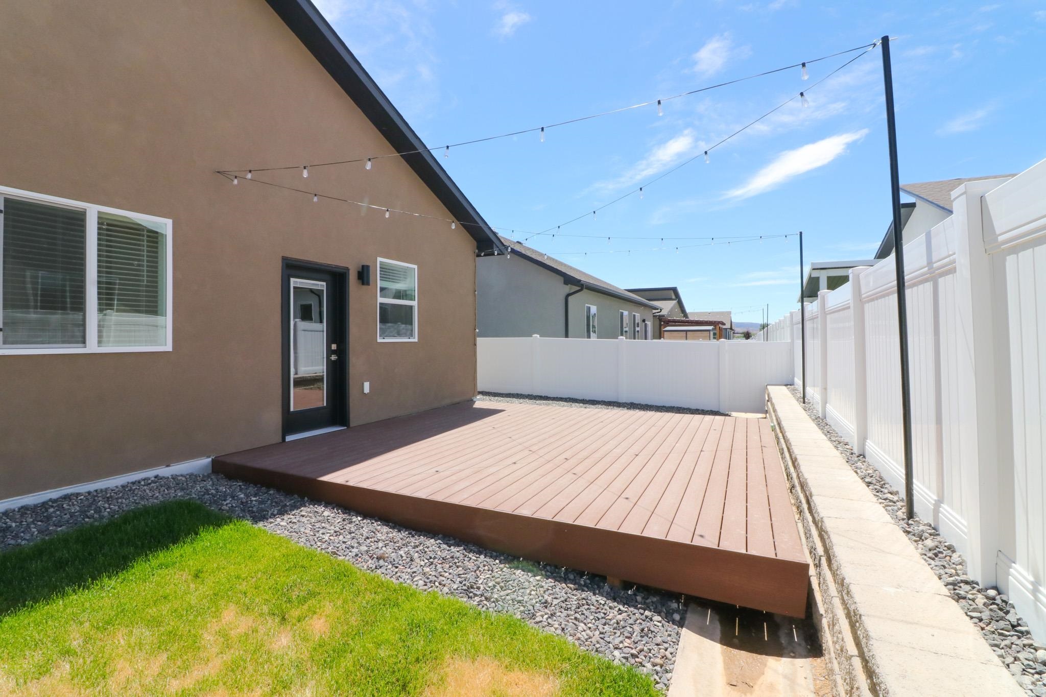 1723 Rusty Rivet Road Property Photo 5