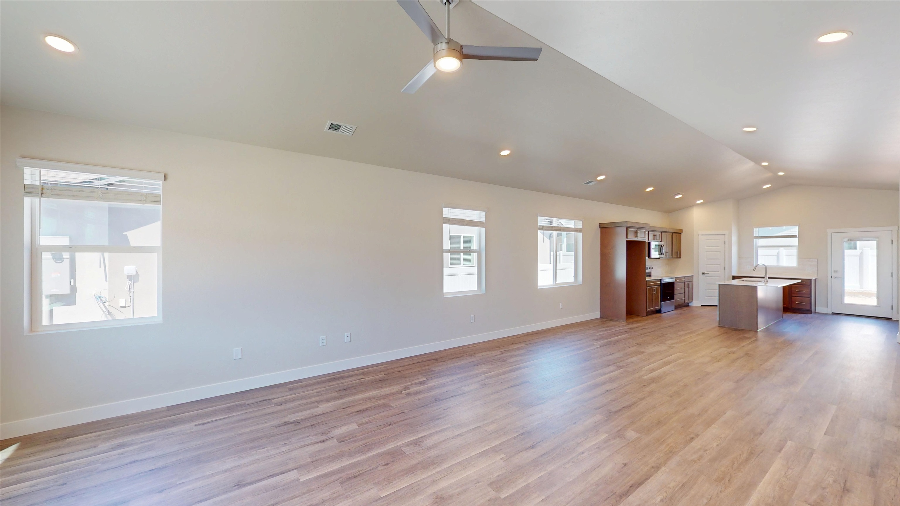 1723 Rusty Rivet Road Property Photo 10