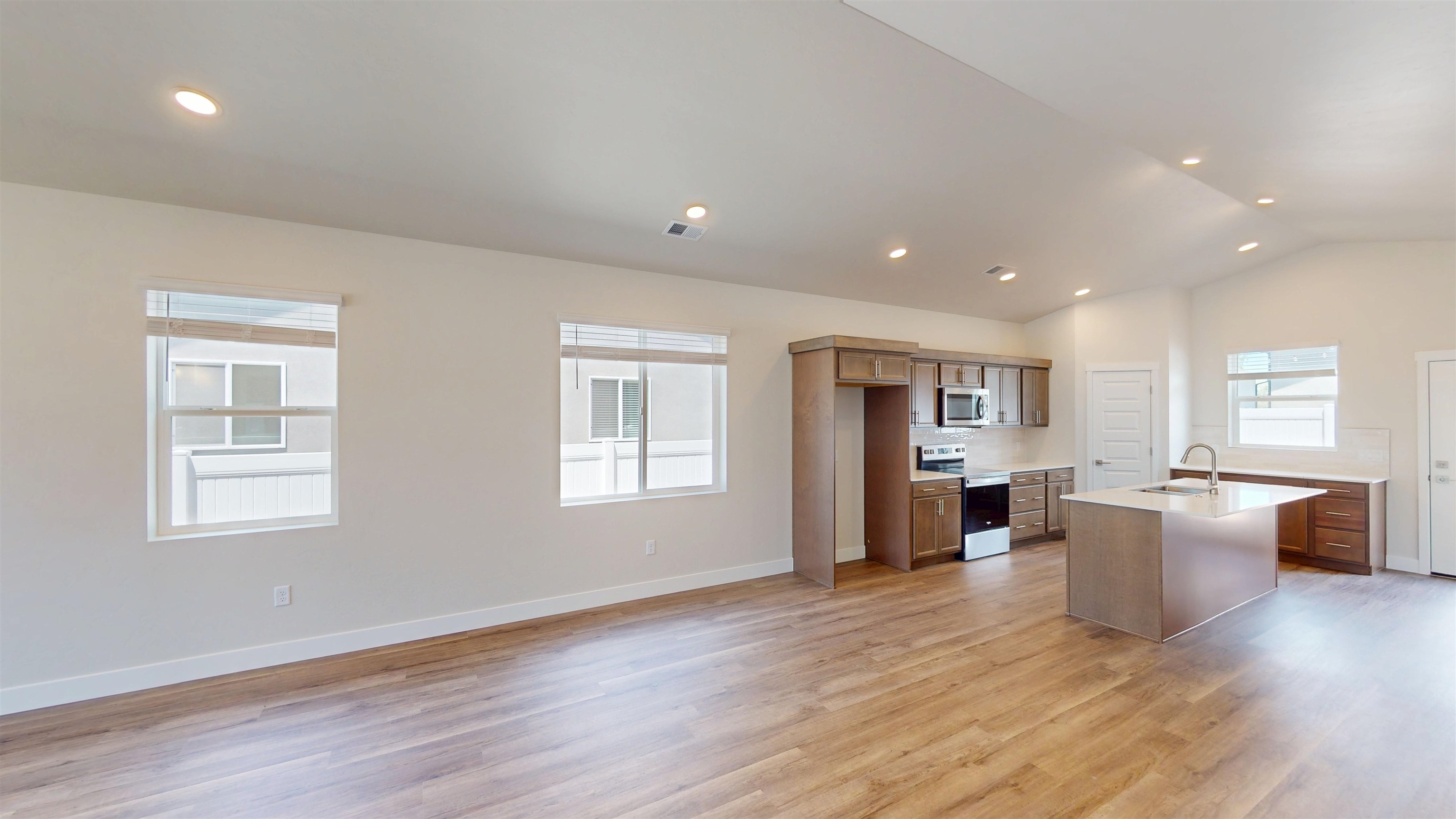 1723 Rusty Rivet Road Property Photo 12