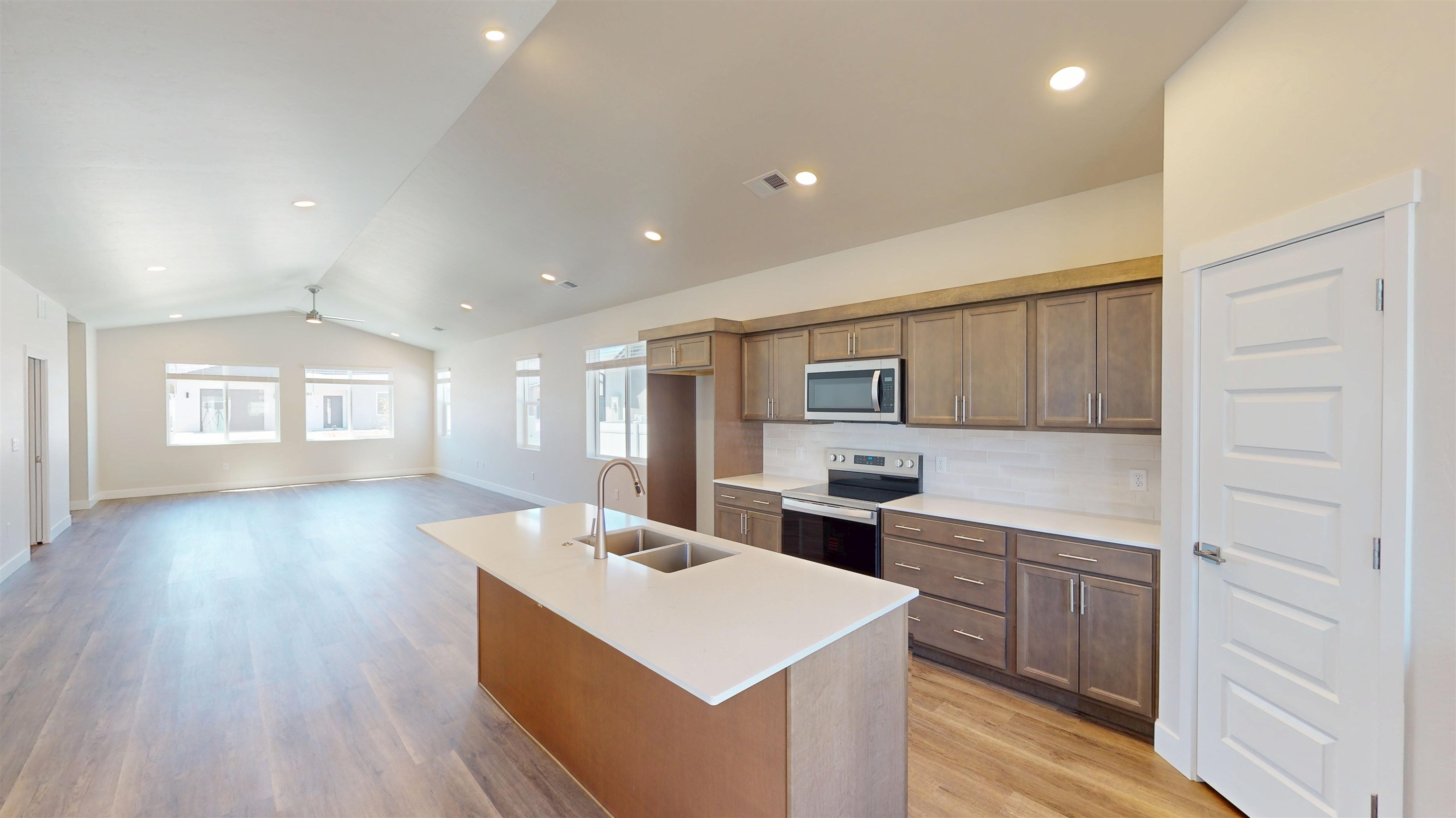 1723 Rusty Rivet Road Property Photo 15