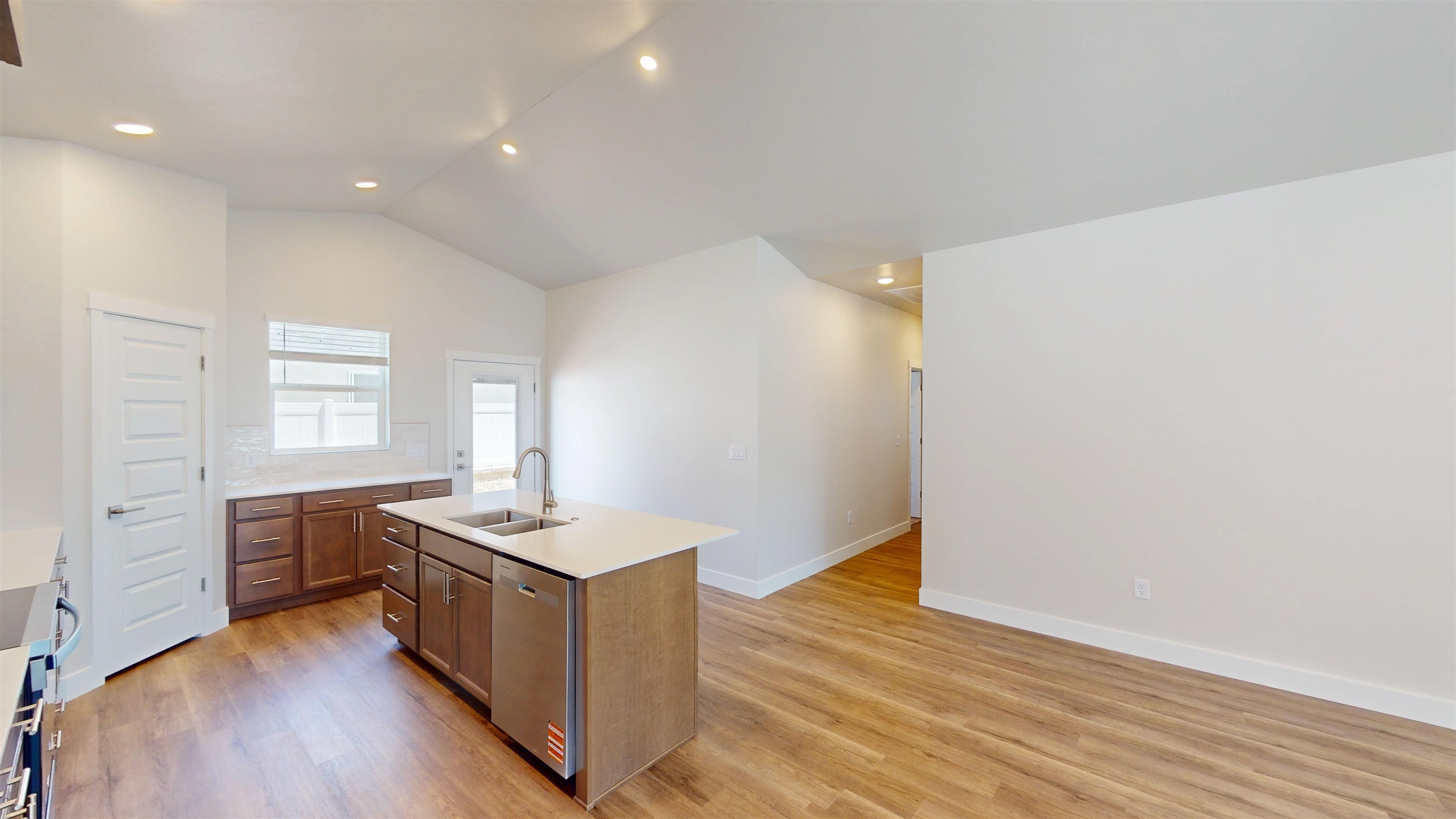 1723 Rusty Rivet Road Property Photo 16