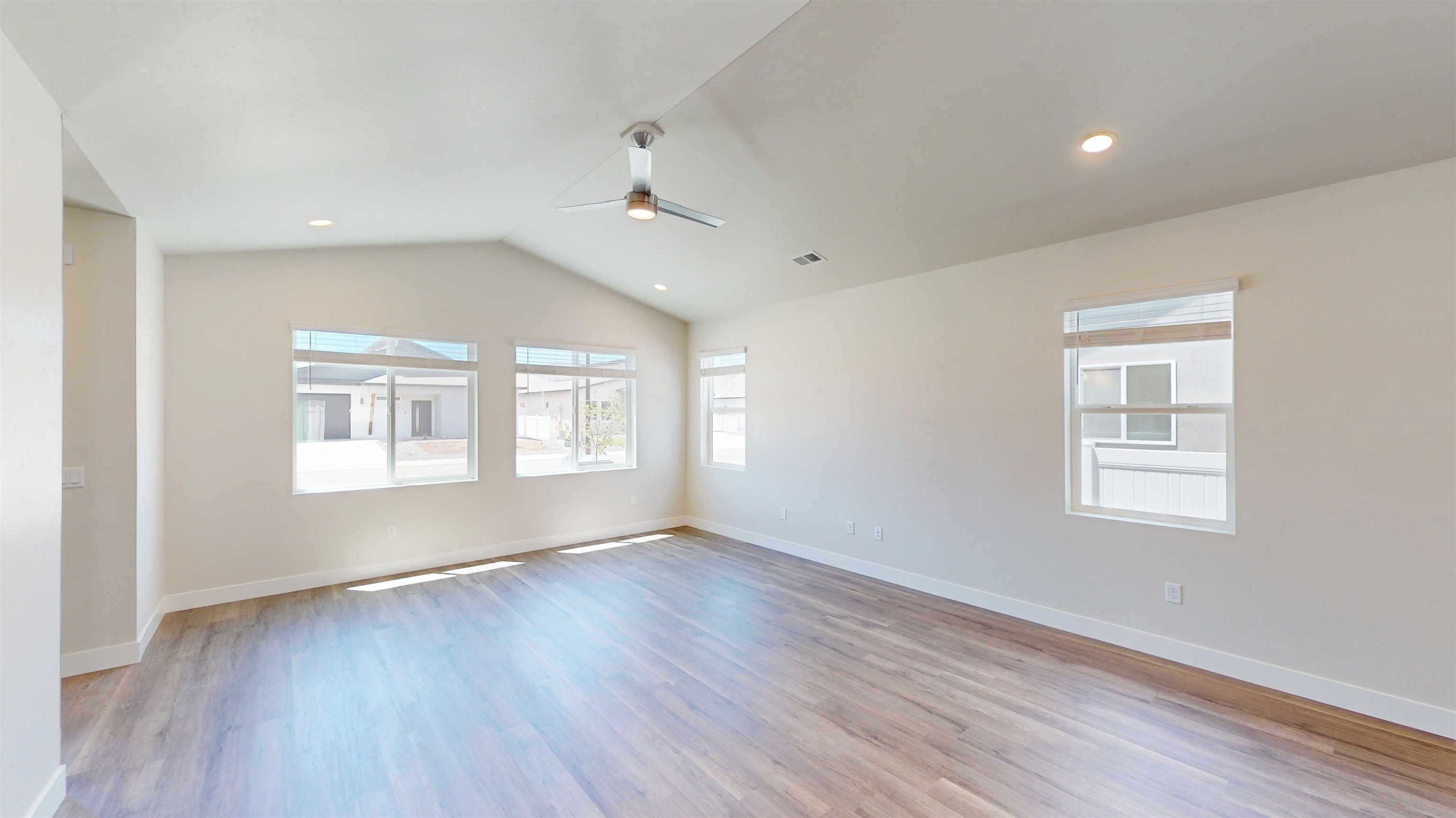 1723 Rusty Rivet Road Property Photo 18