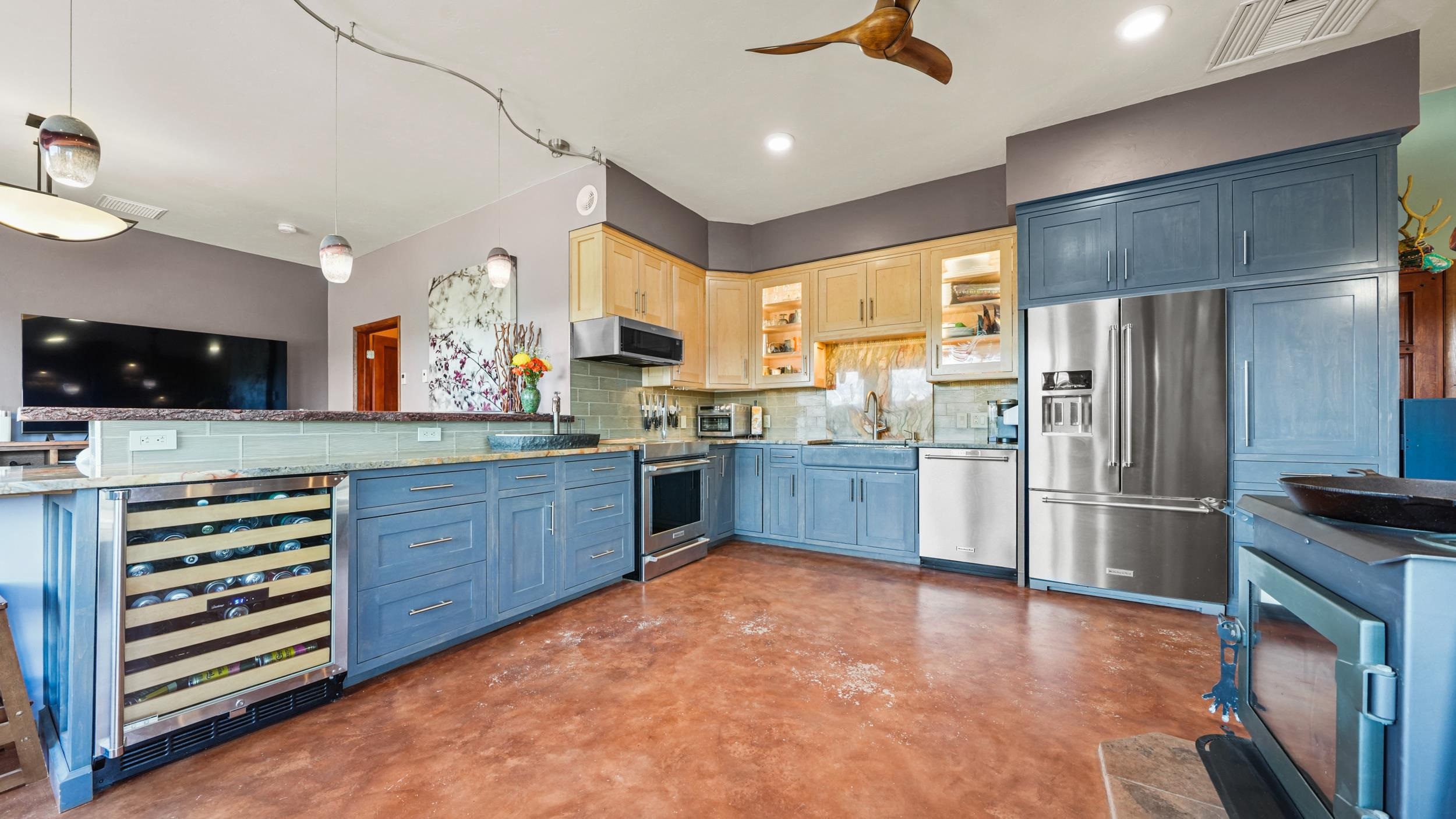 330 Canyon Ridge Drive Property Photo 11