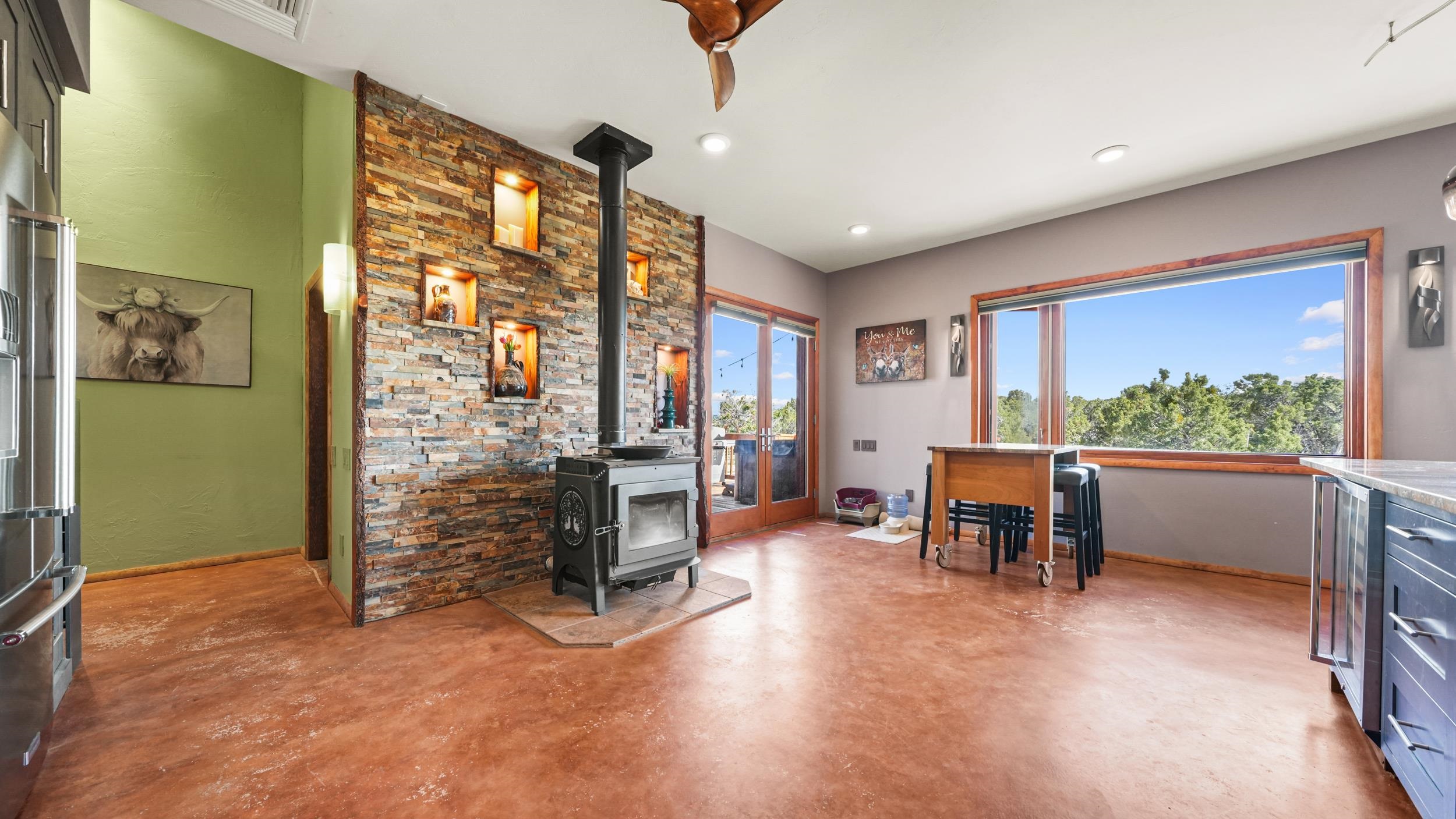 330 Canyon Ridge Drive Property Photo 13