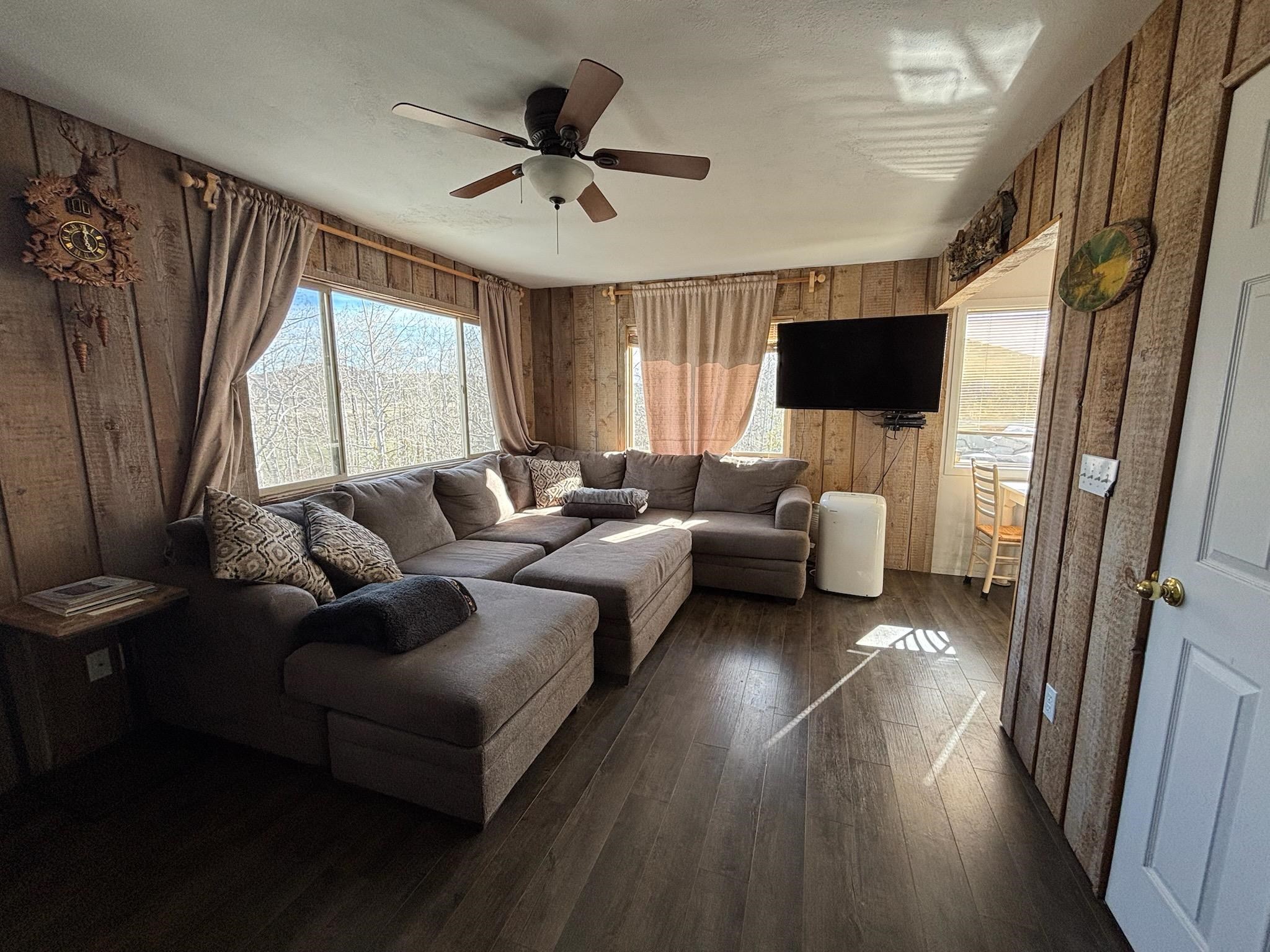 14496 Parkview Drive Property Photo 8