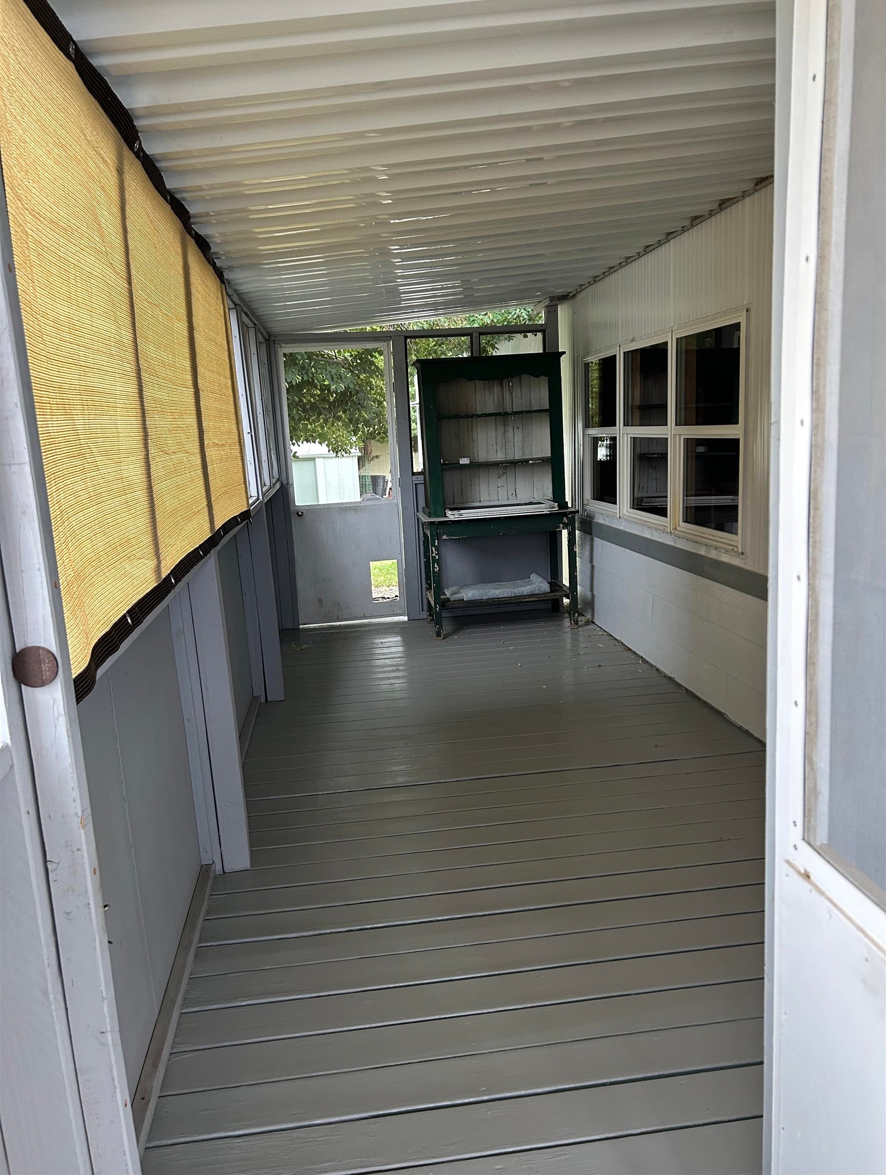 3251 E Road Property Photo 9
