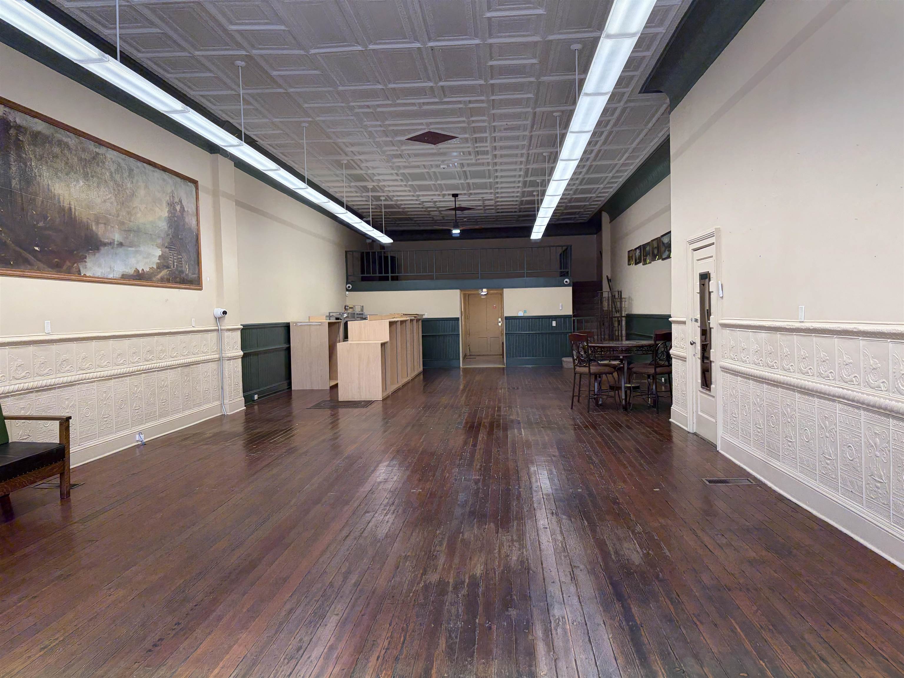 178 E Bridge Street Property Photo 7