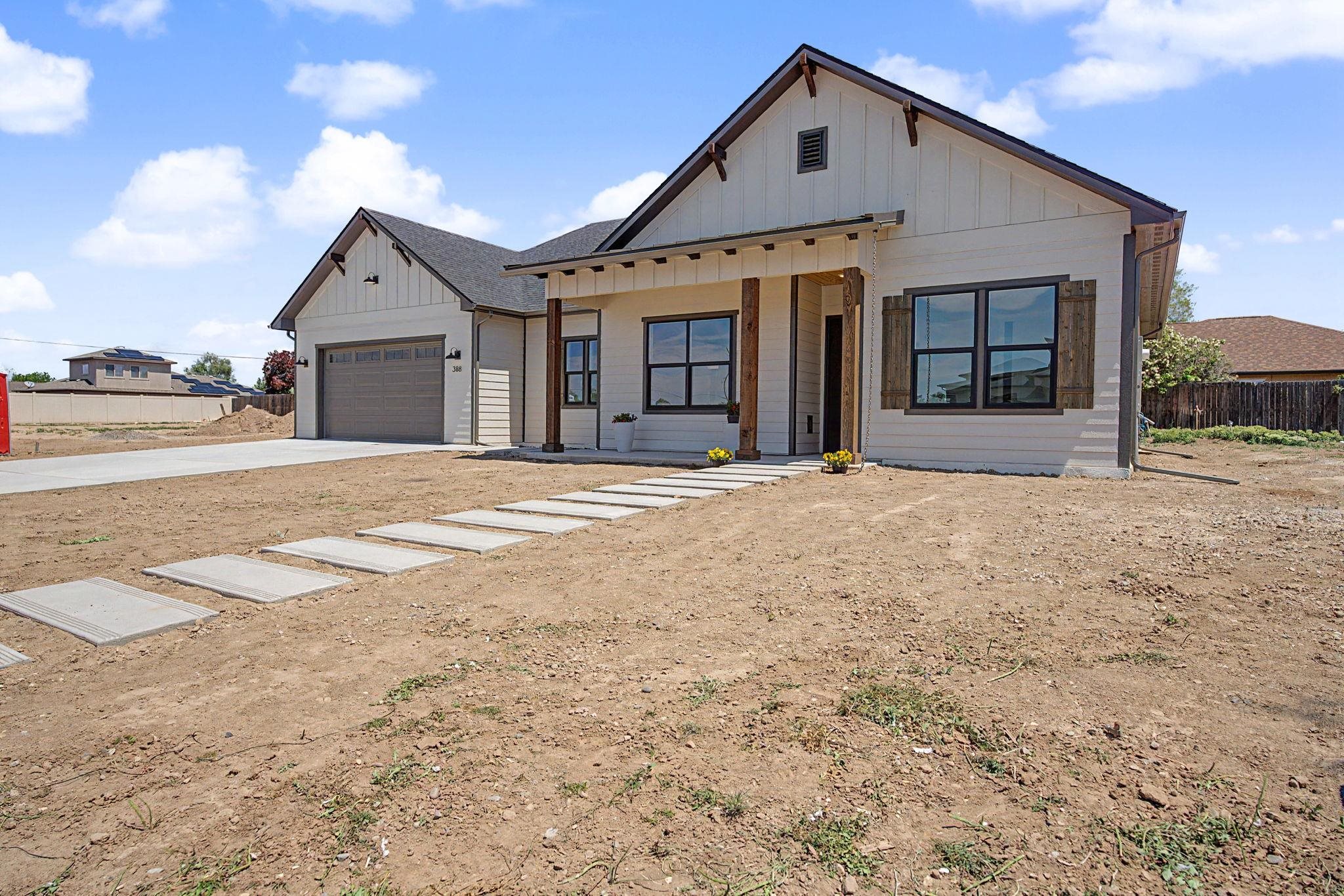 388 Hatchet Canyon Circle Property Photo 29