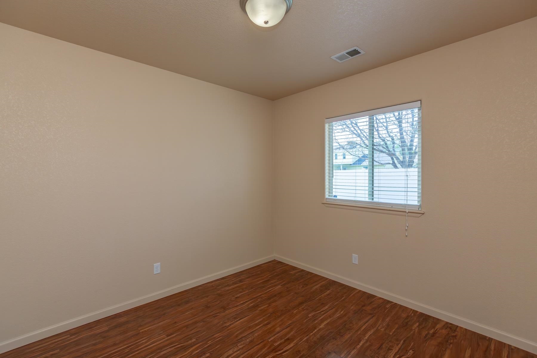 614 Silver Mountain Drive Property Photo 35