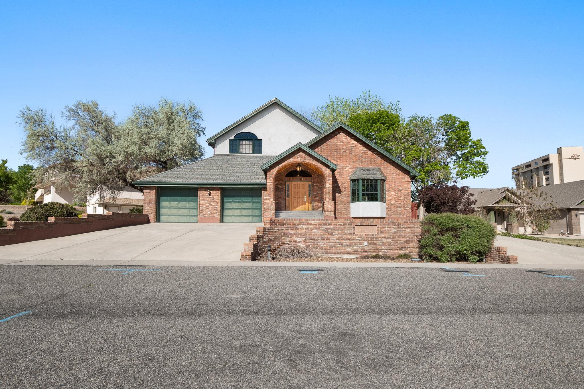 3720 Horizon Glen Court Property Photo 1