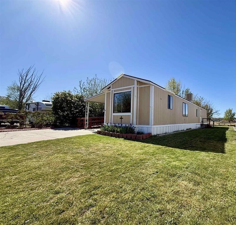 3251 E Road Property Photo 1