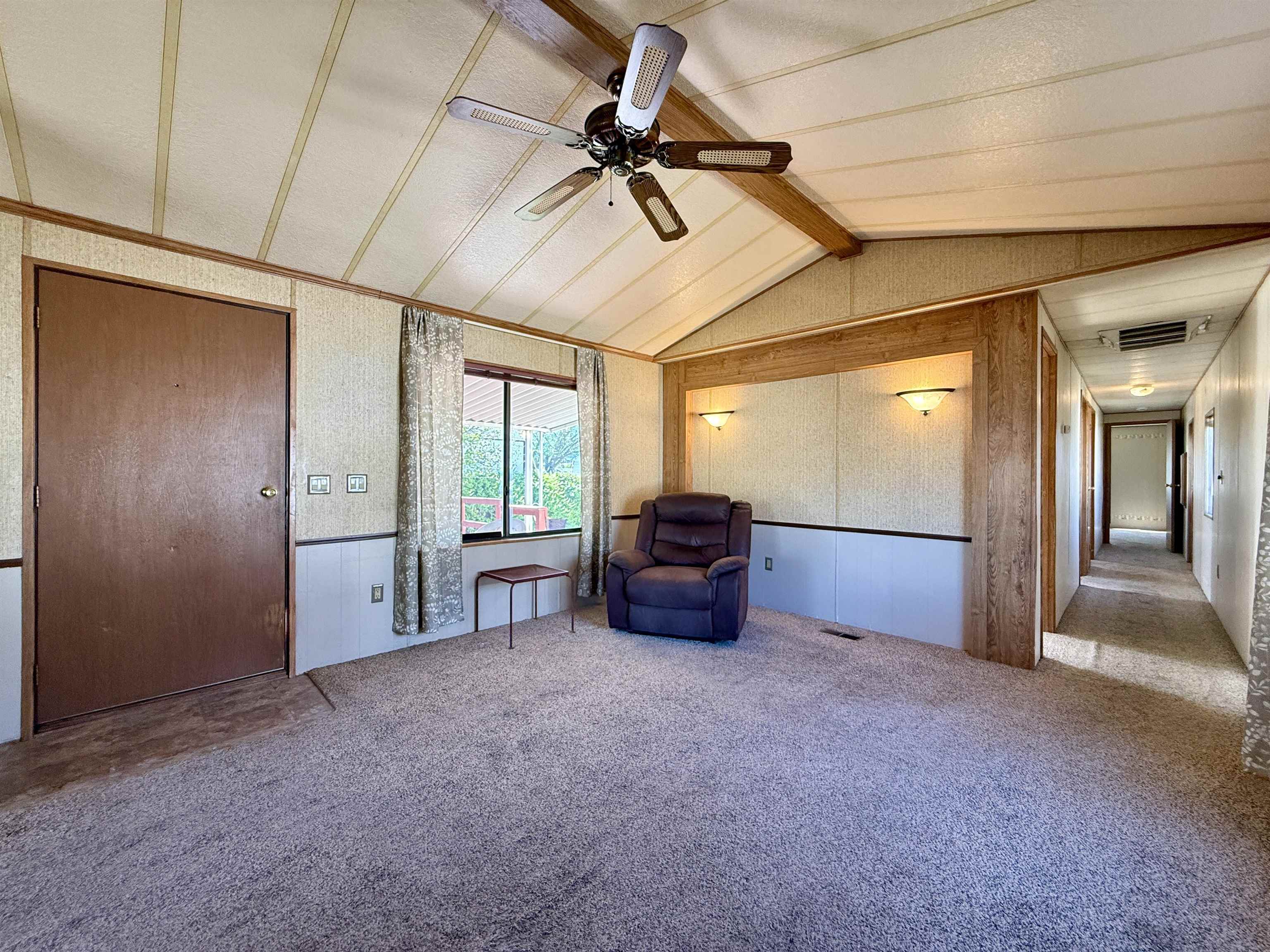 3251 E Road Property Photo 14