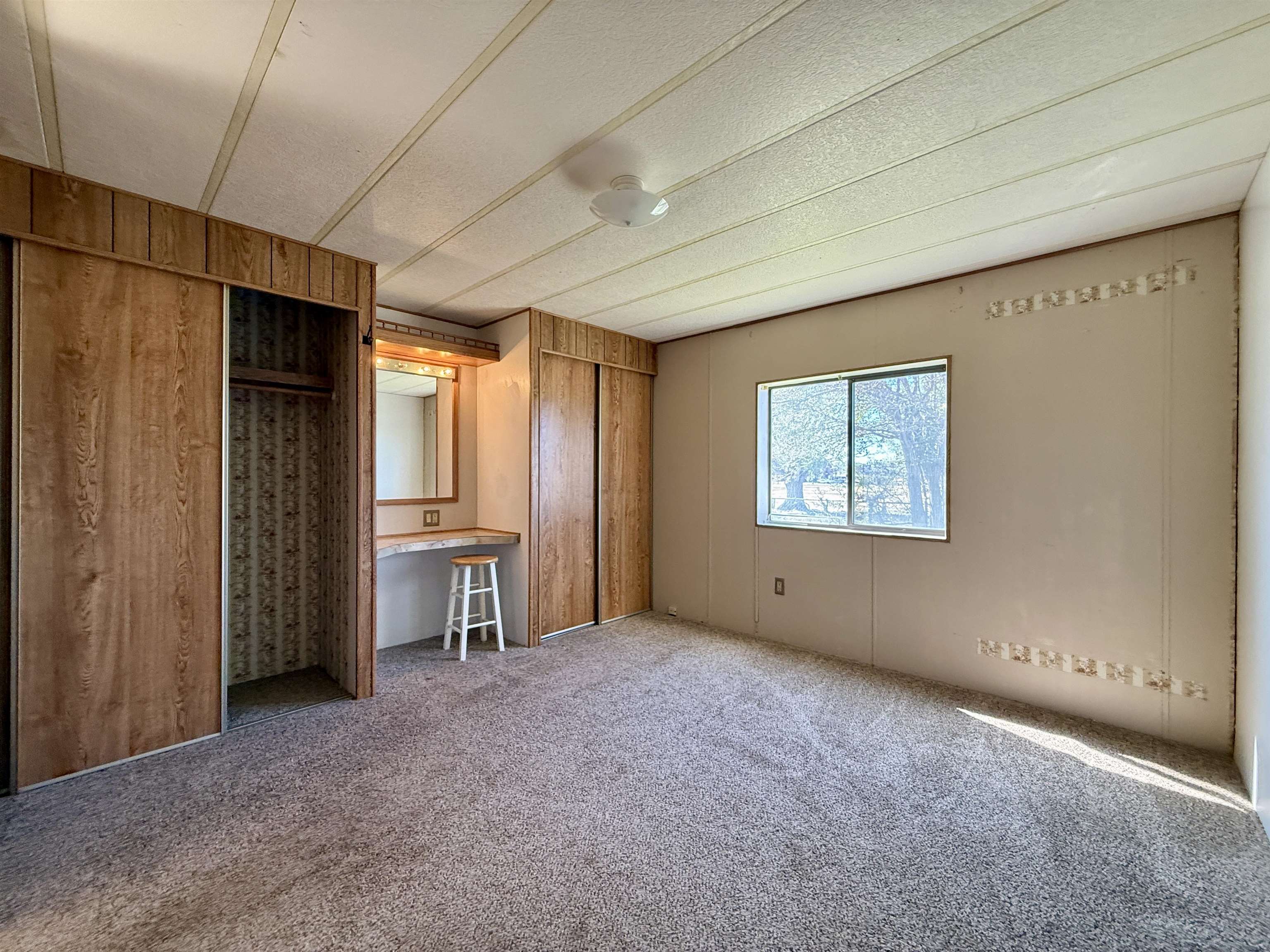 3251 E Road Property Photo 19