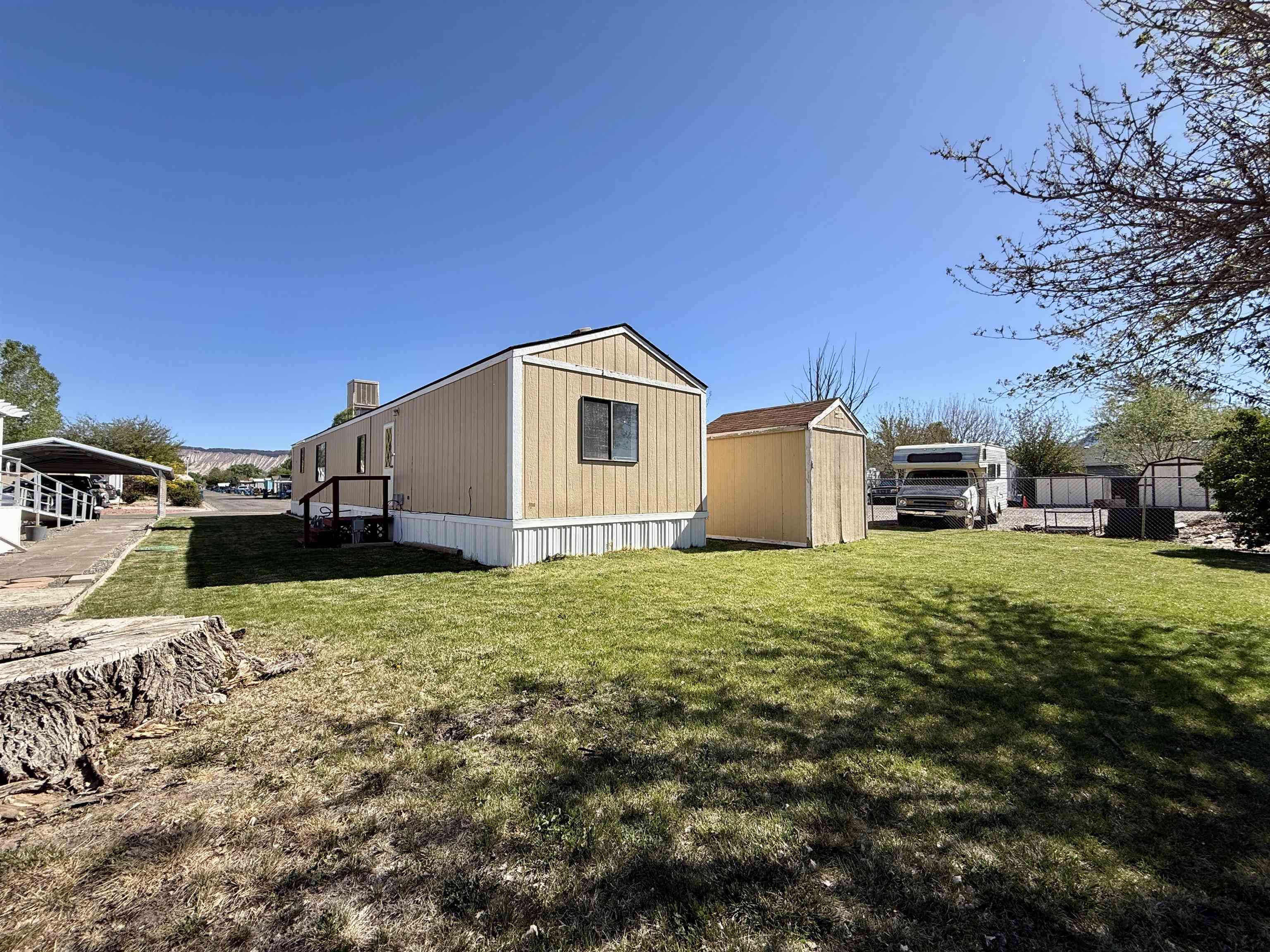 3251 E Road Property Photo 26