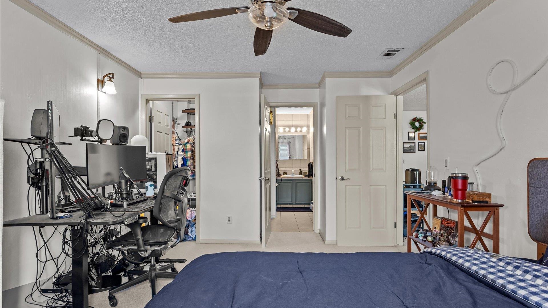 3233 Lakeside Drive Property Photo 12