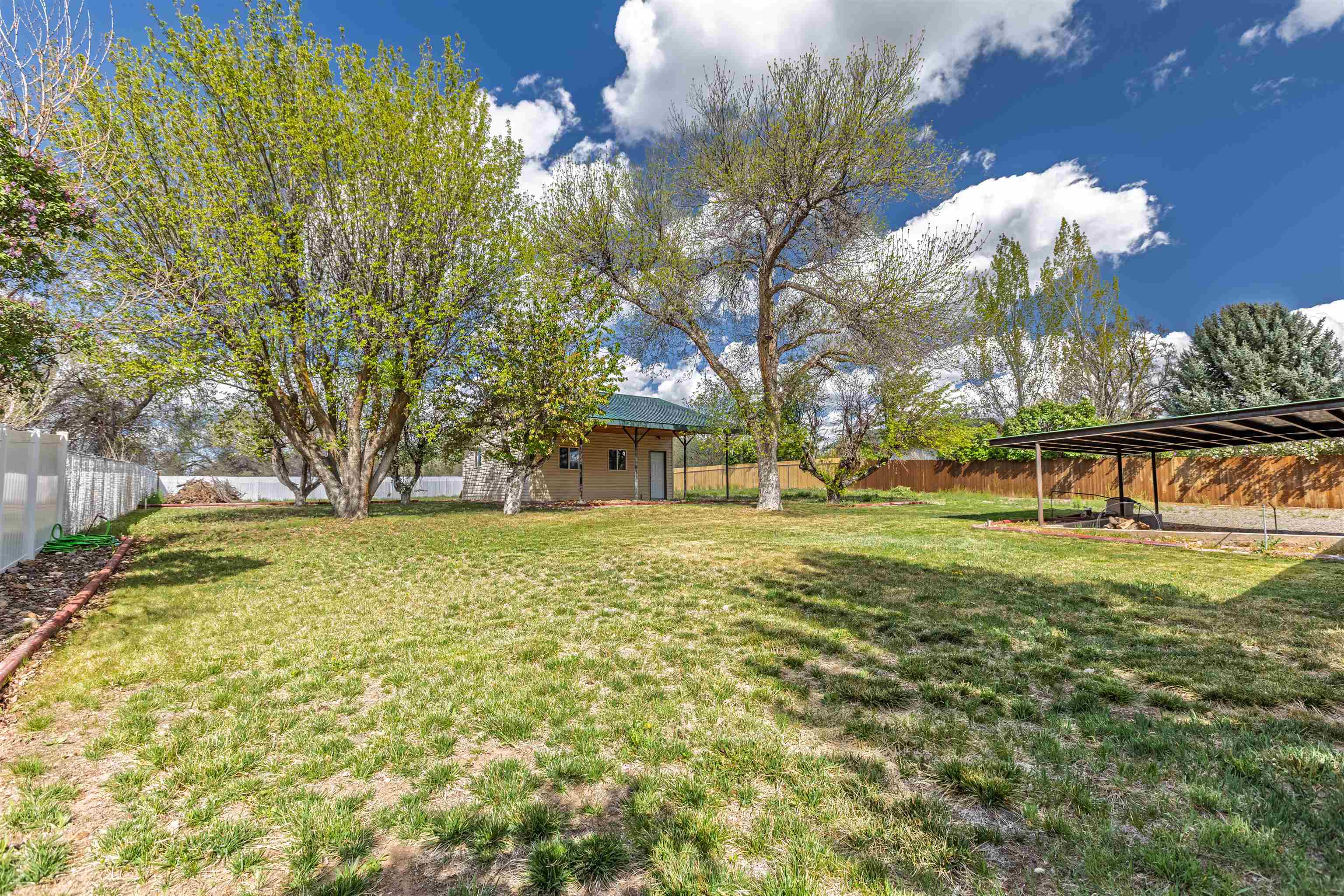 516 Willow Drive Property Photo 20