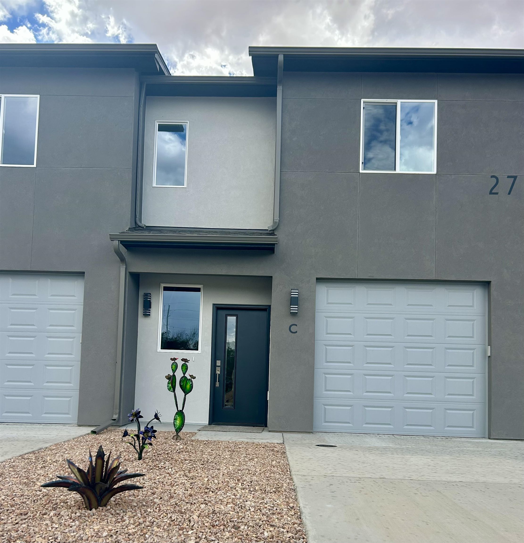 2781 Caspian Way Property Photo 1