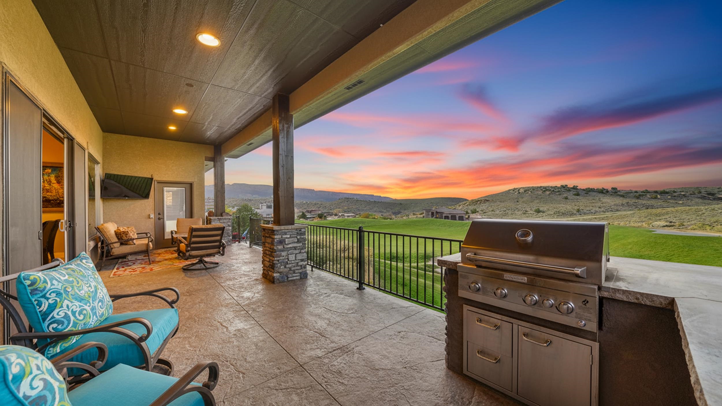 369 Hill View Drive Property Photo 8