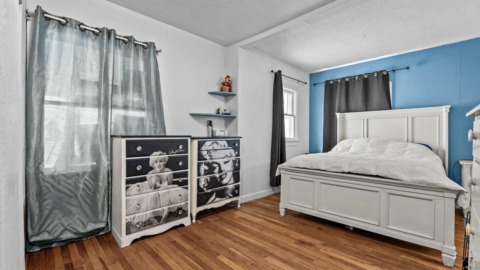 2483 S Broadway Property Photo 15