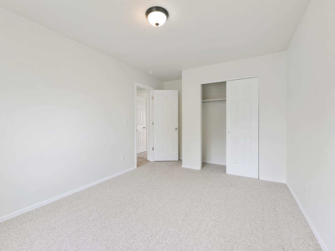 2975 Summerbrook Drive Property Photo 17