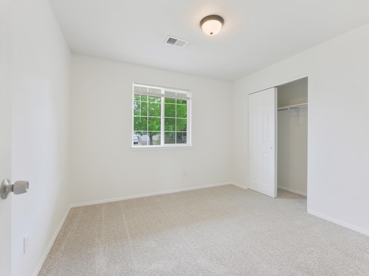 2975 Summerbrook Drive Property Photo 19