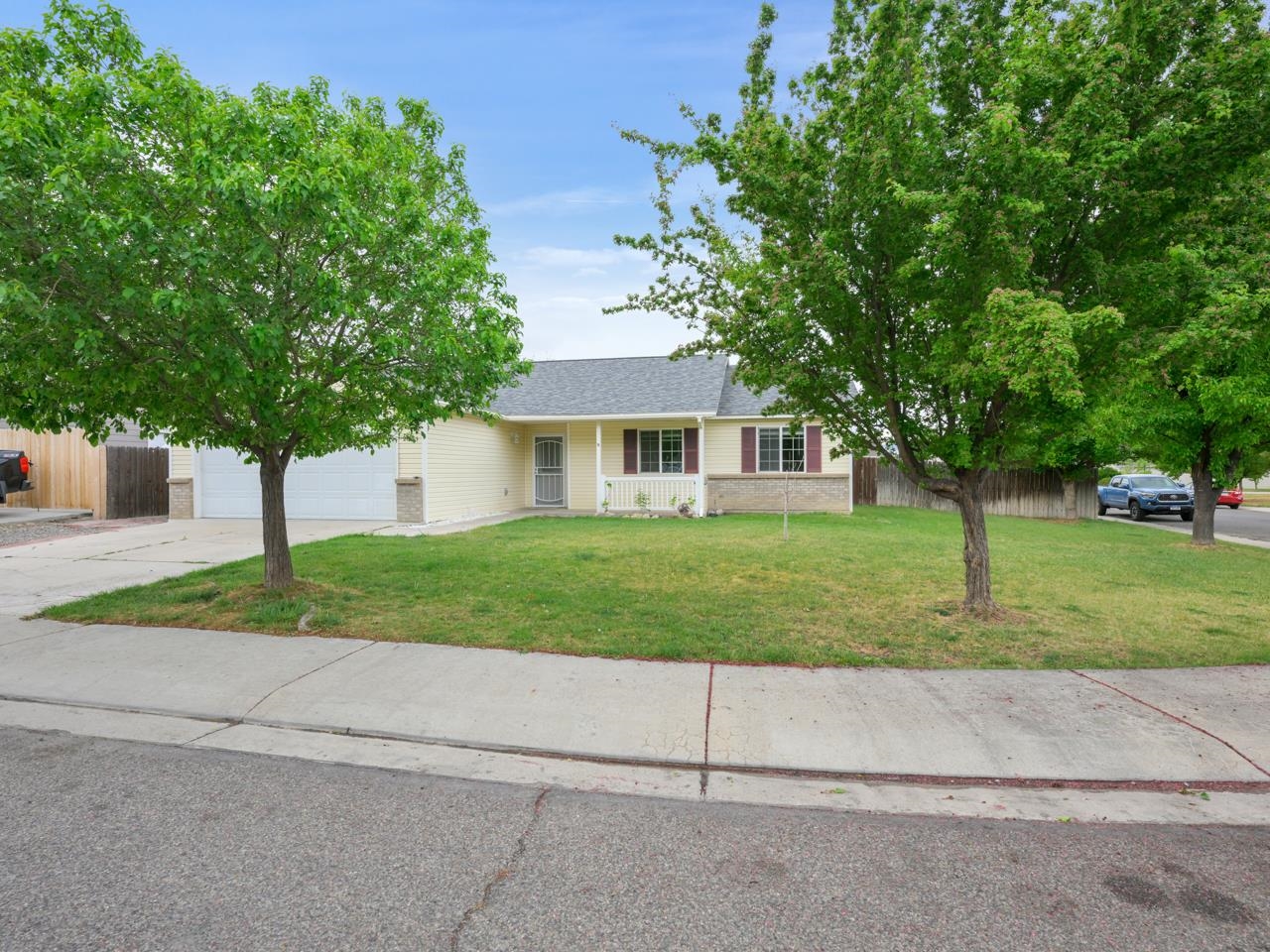 2975 Summerbrook Drive Property Photo 27