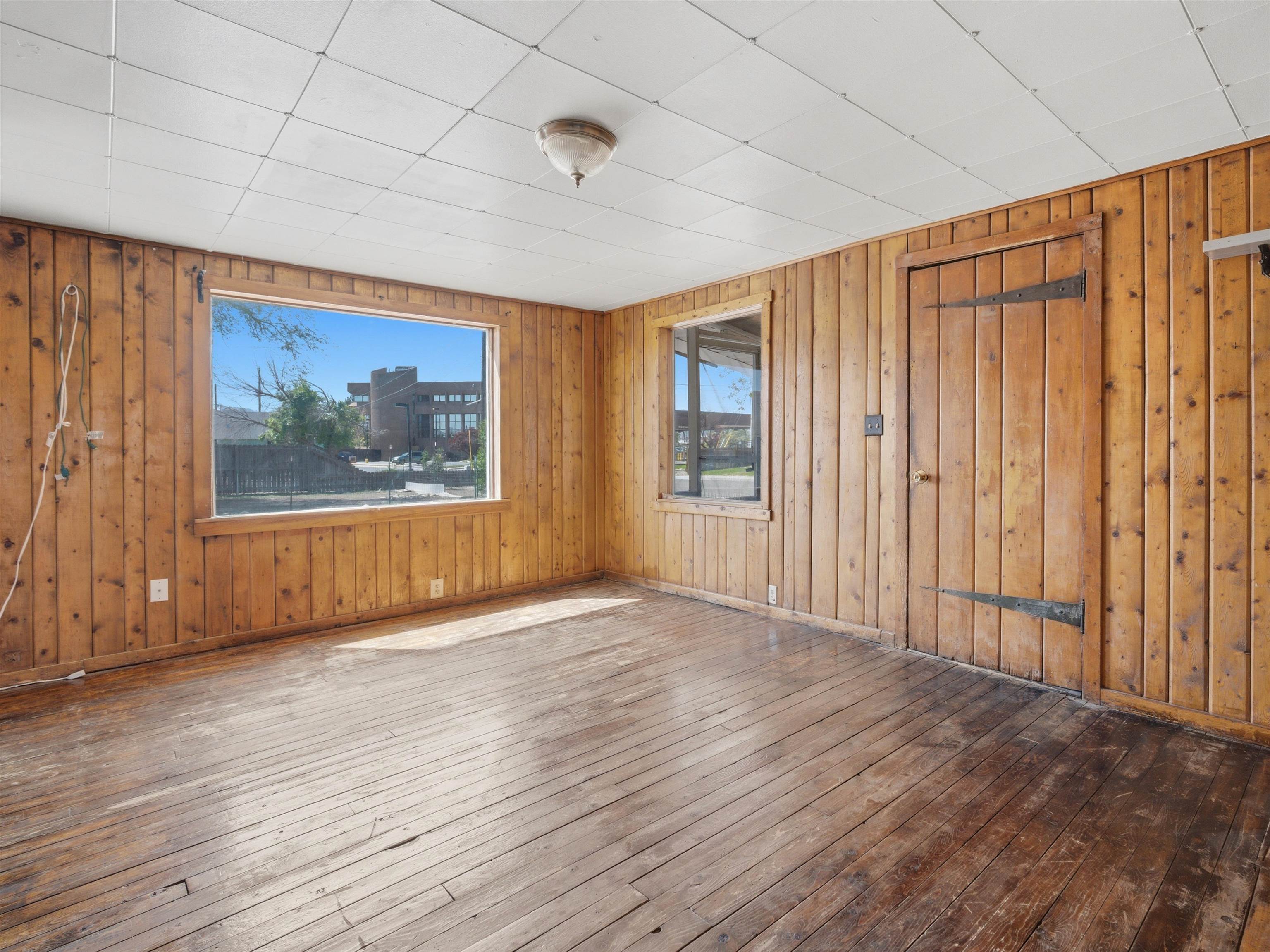 510 Court Road Property Photo 7
