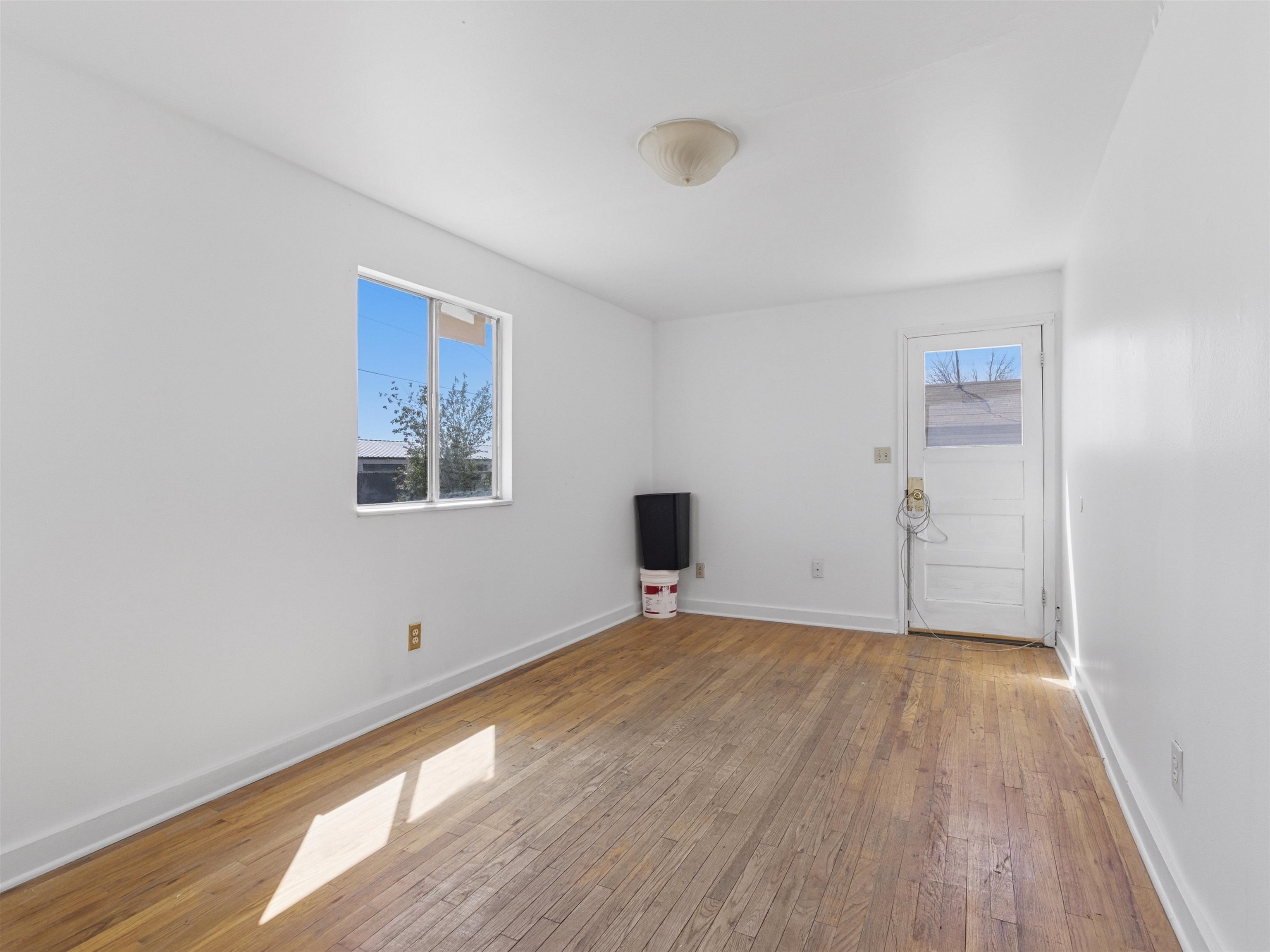 510 Court Road Property Photo 19