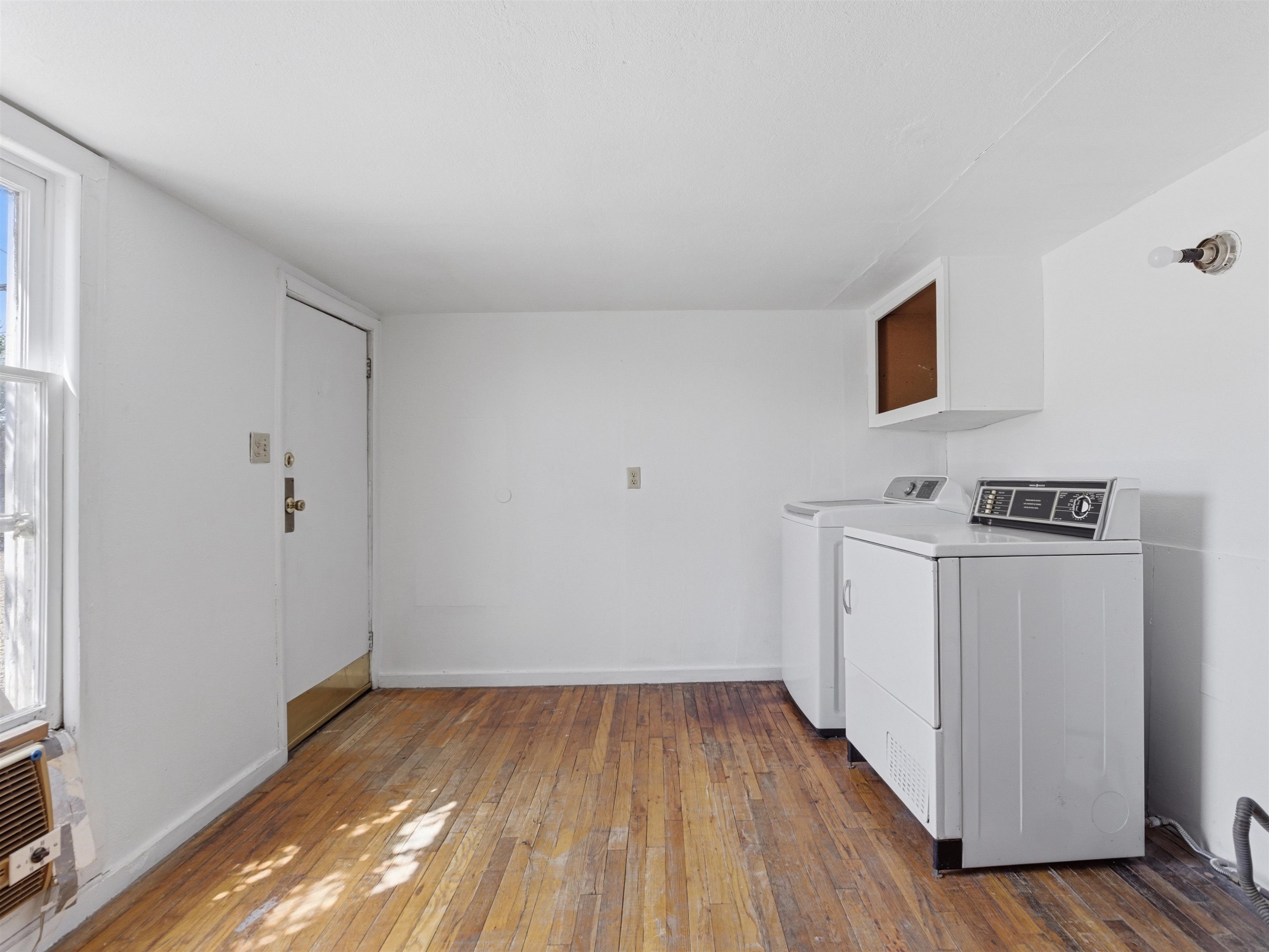 510 Court Road Property Photo 24