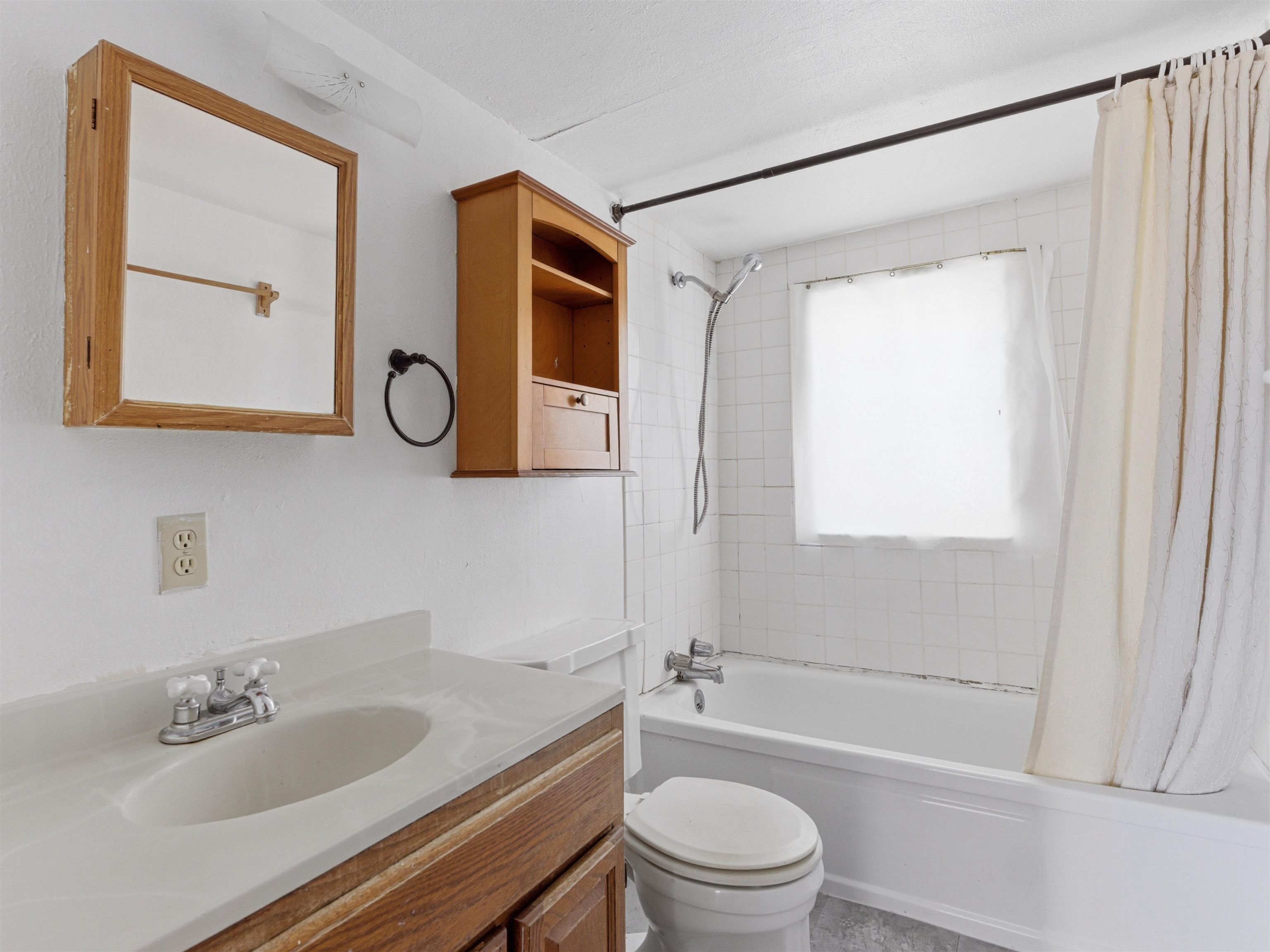 510 Court Road Property Photo 27
