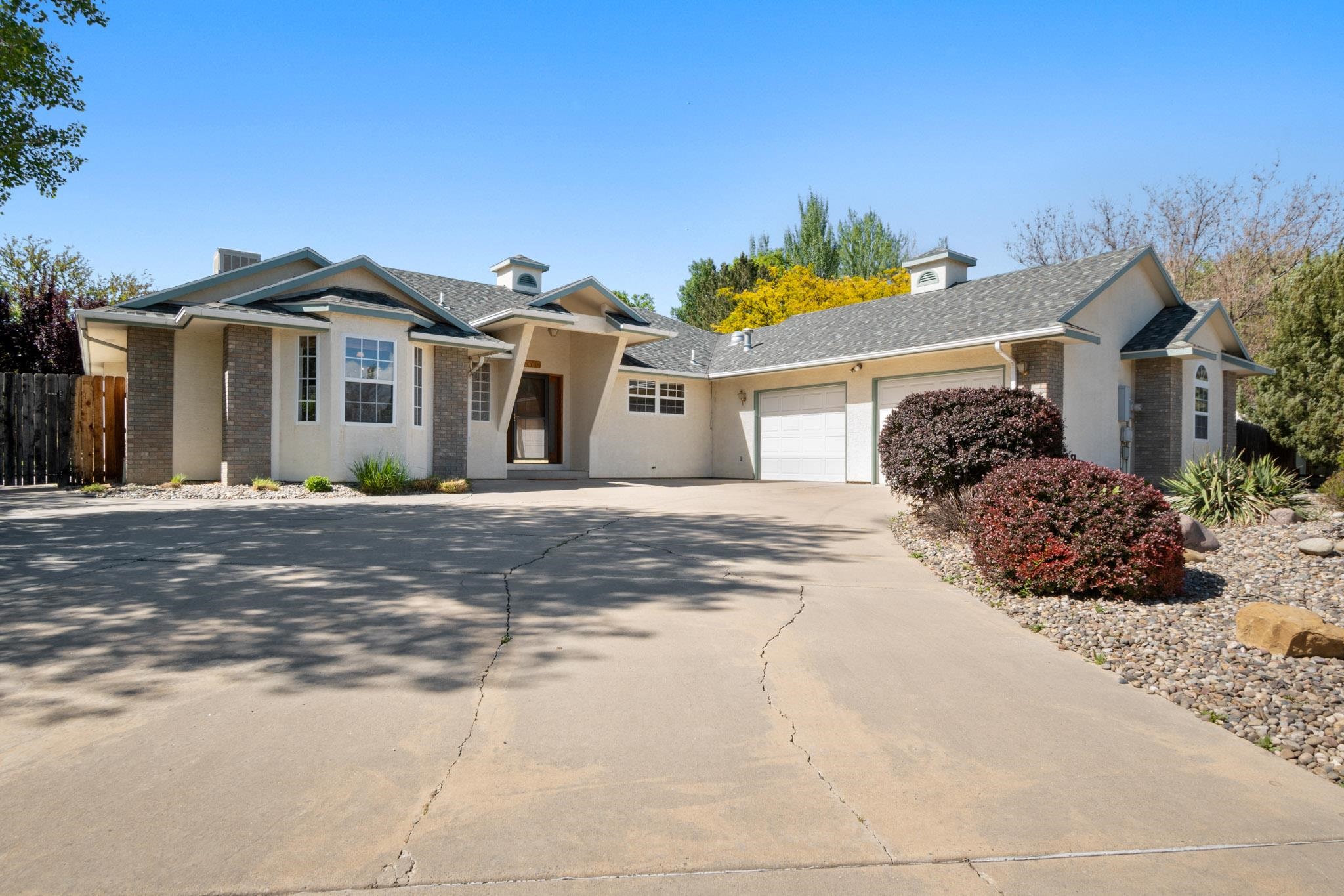 2660 Hemlock Court